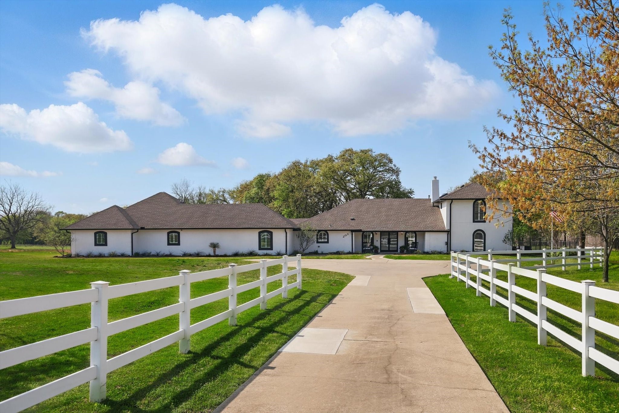 203 W Shady Shores Road