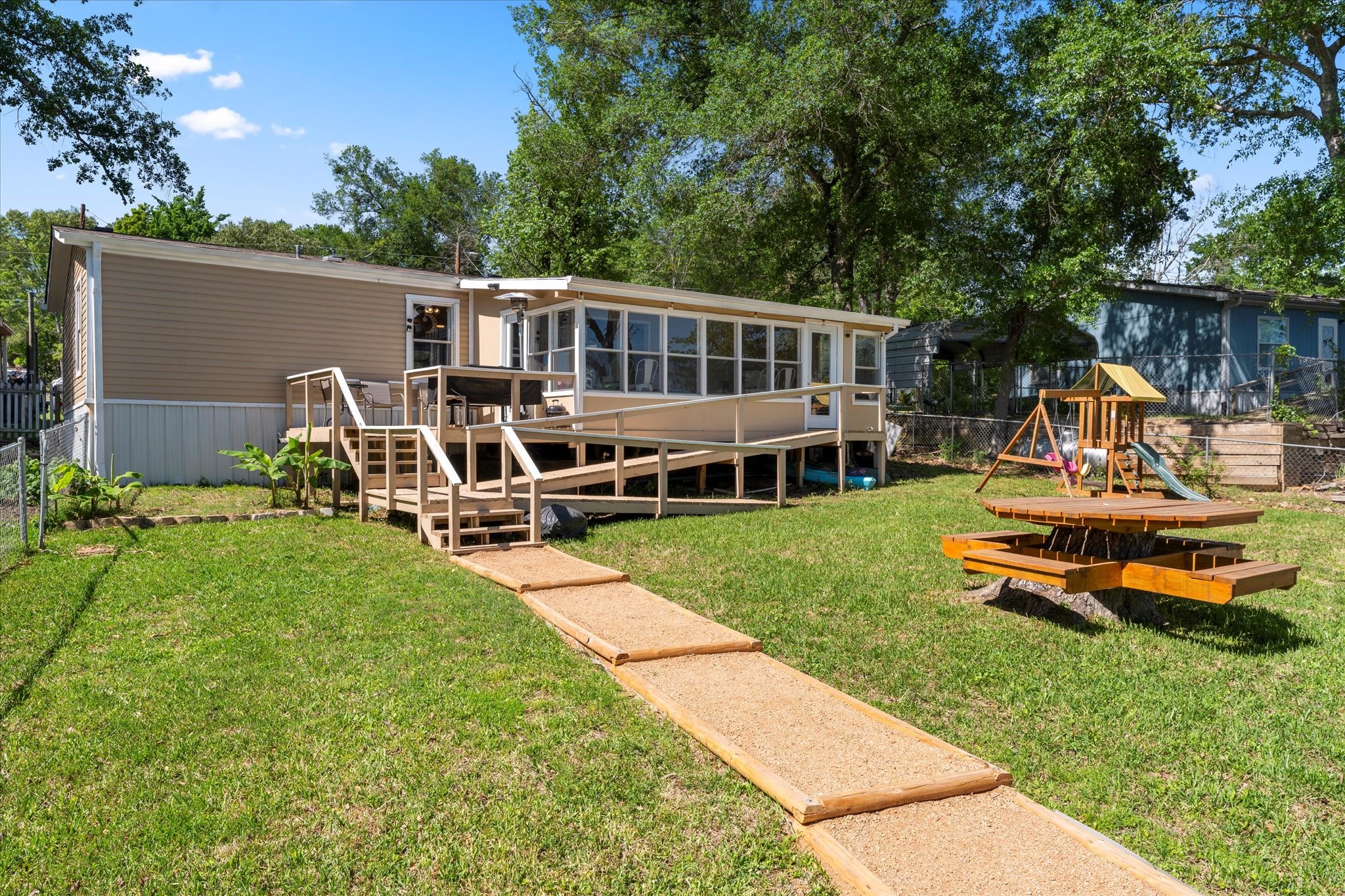 114 Piney Point