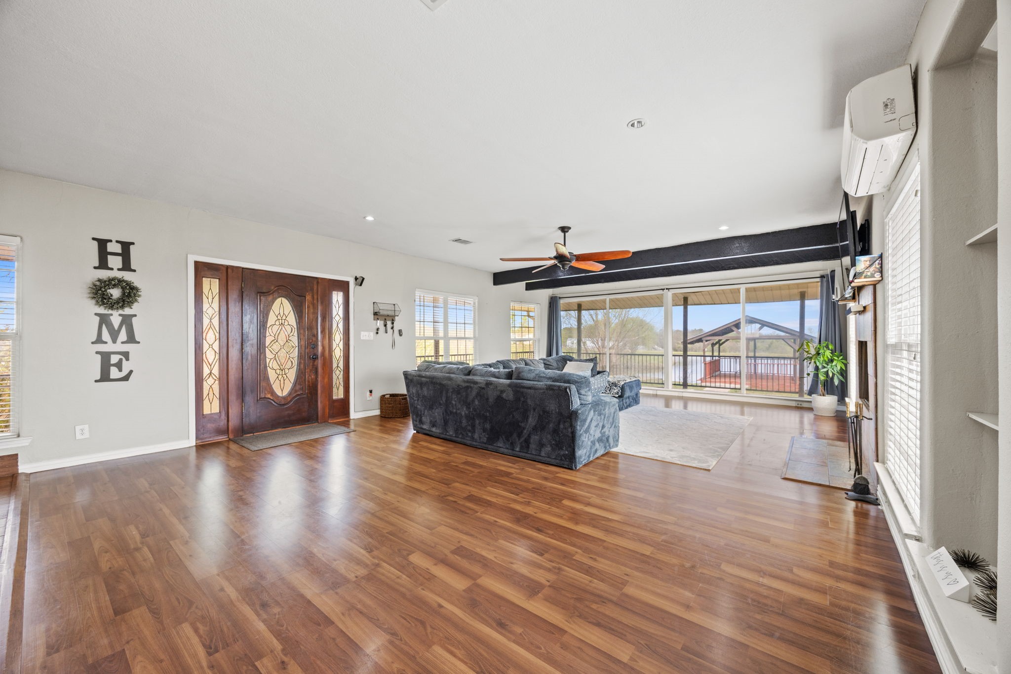 875 Private Road 3784