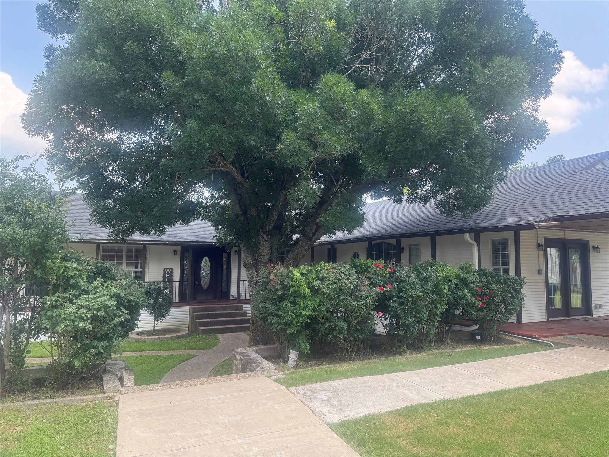 875 Private Road 3784