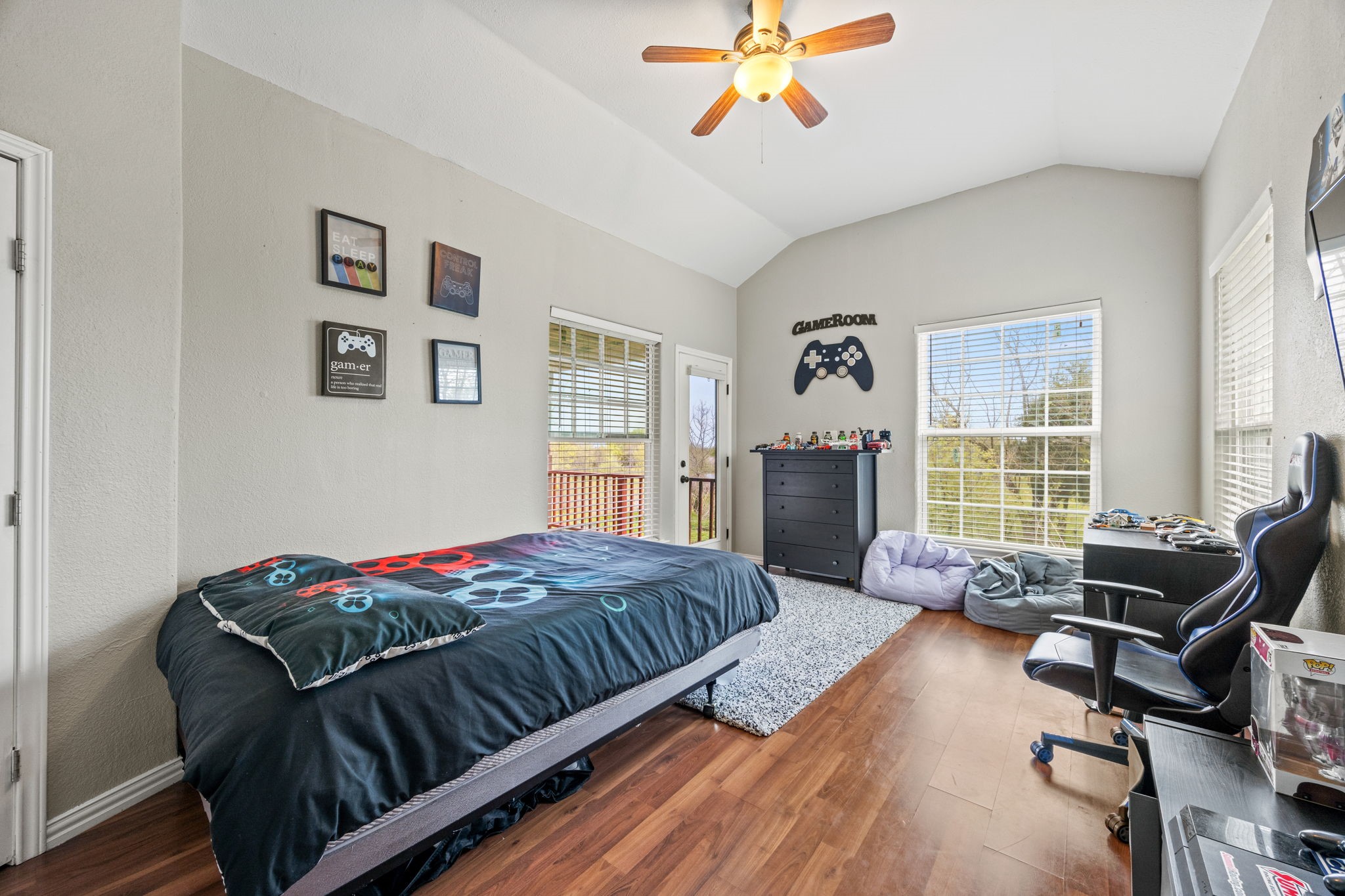 875 Private Road 3784