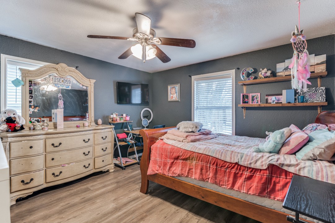 209 E COUNTY LINE Road