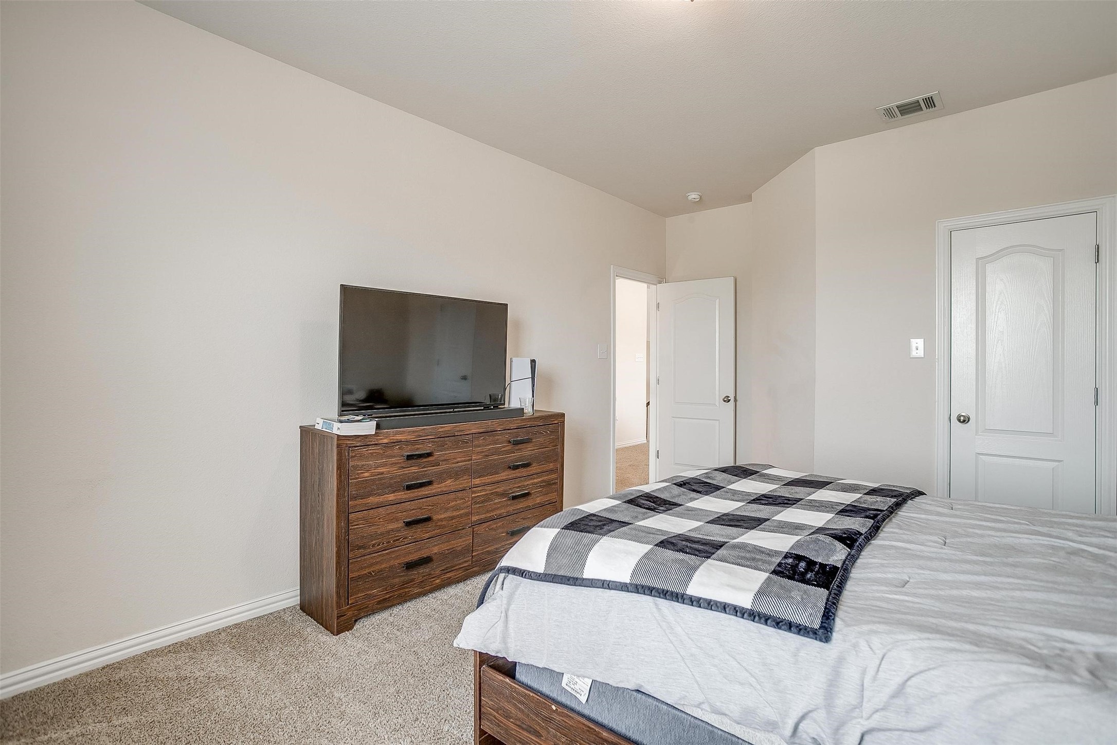 2400 Maple Stream Drive