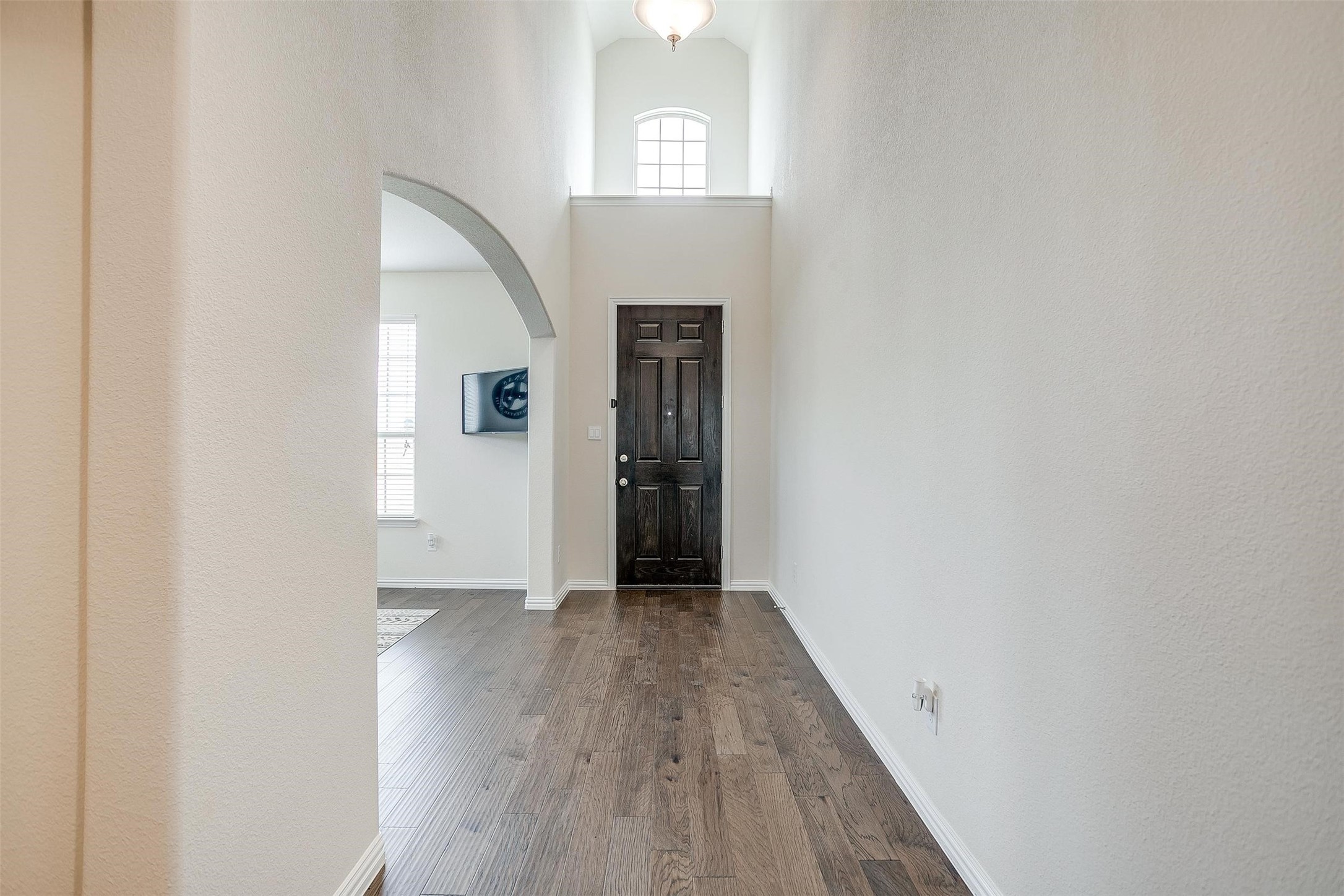 2400 Maple Stream Drive
