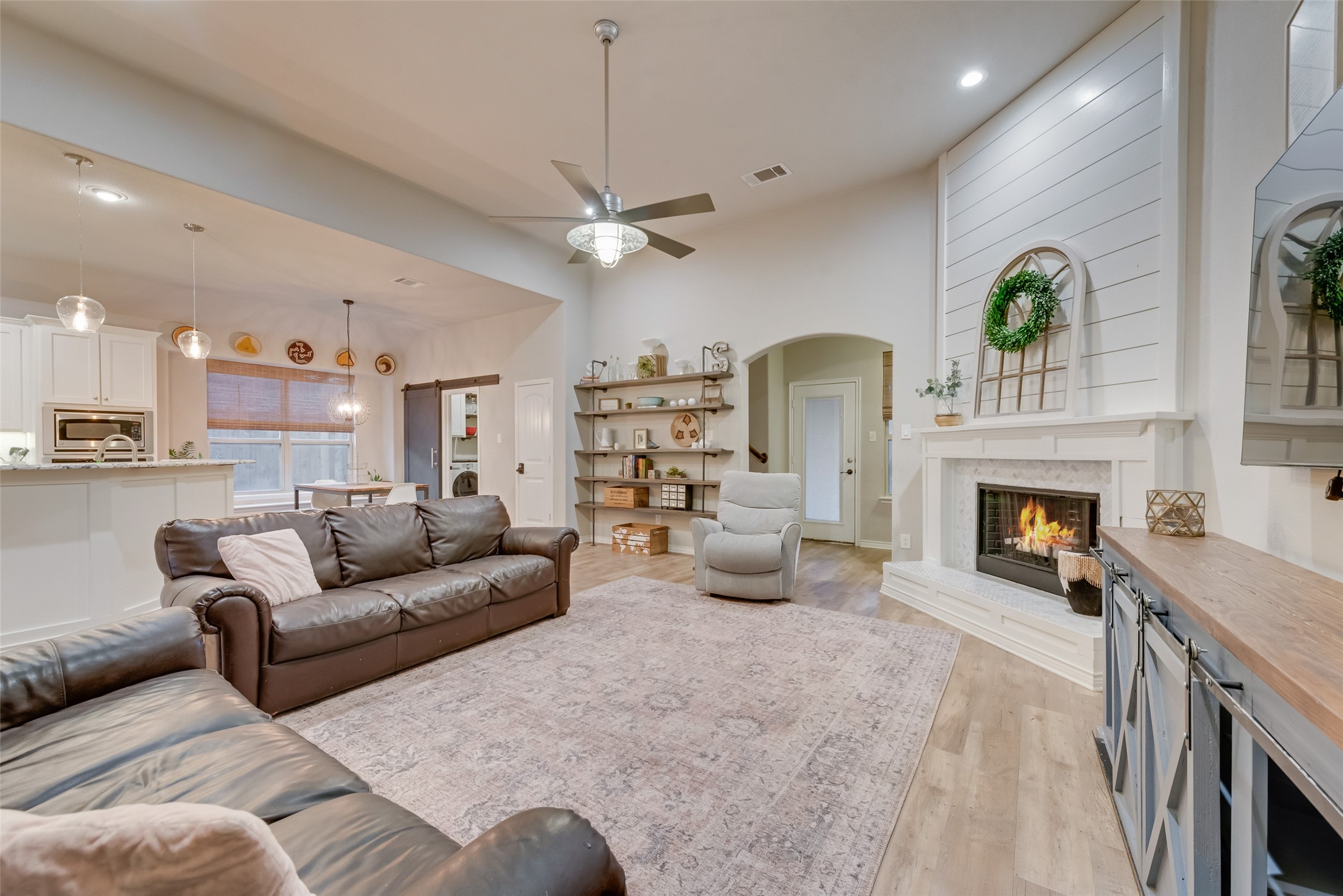 1313 White Water Lane