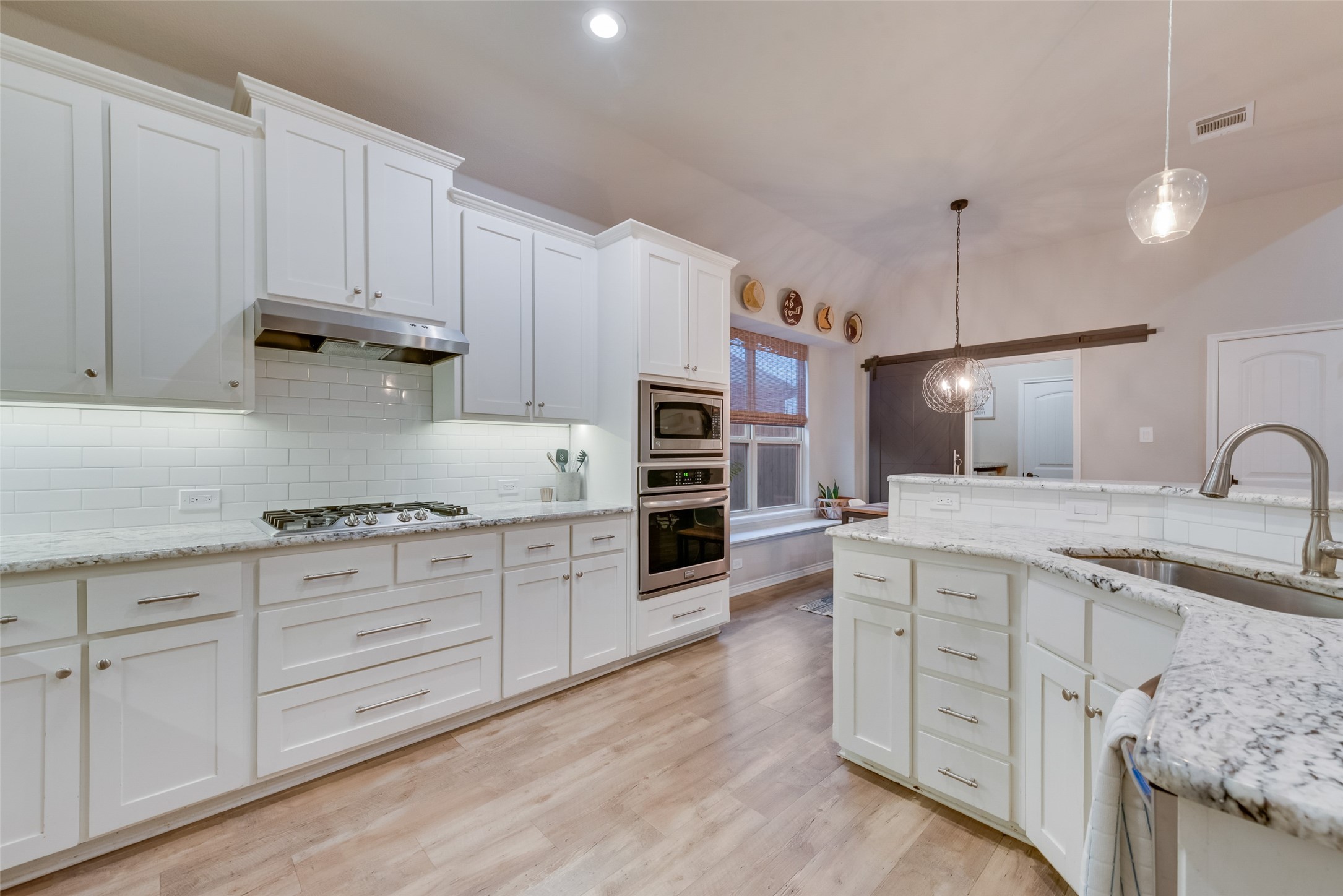 1313 White Water Lane