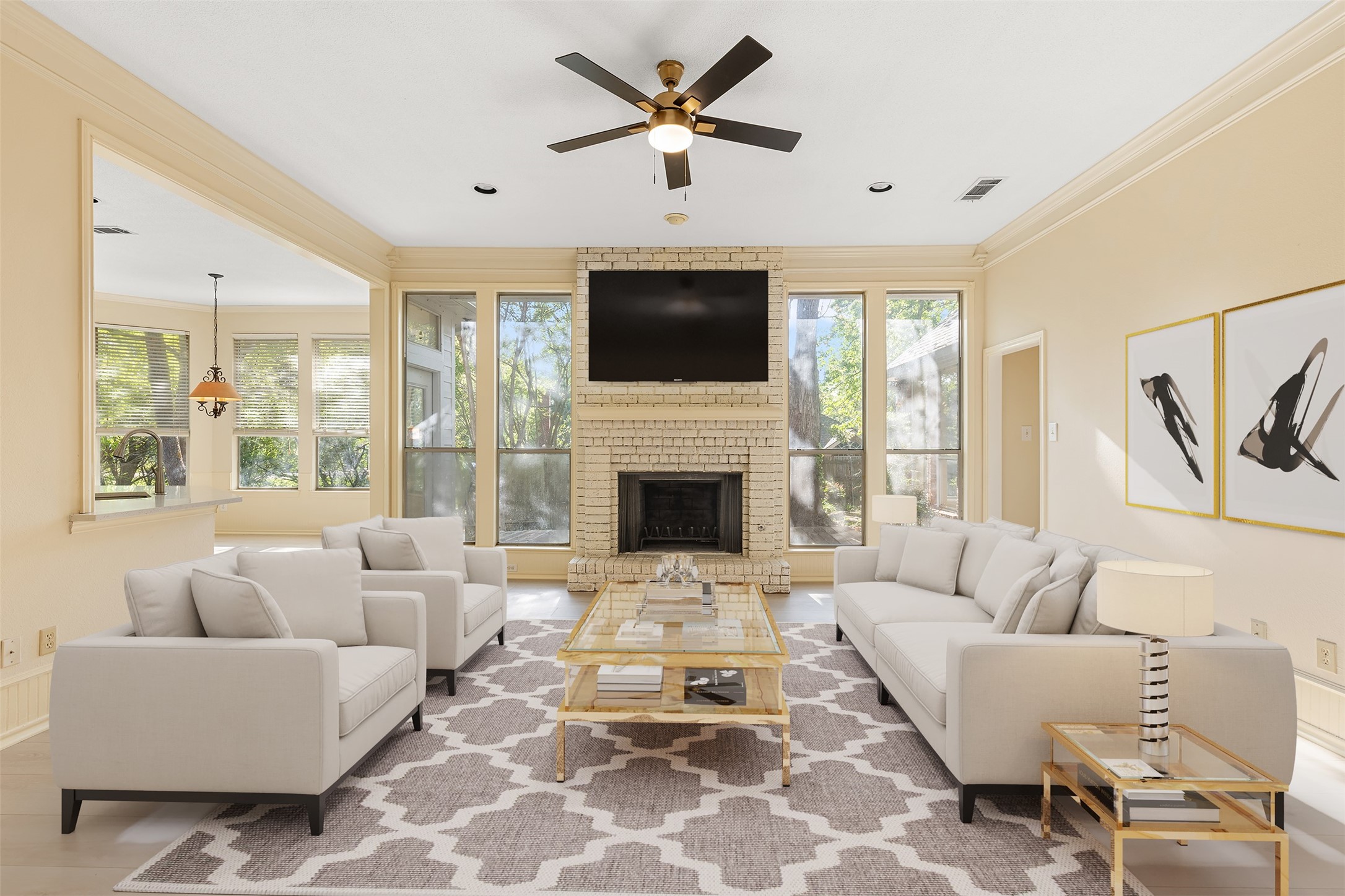 110 Sceptre Drive