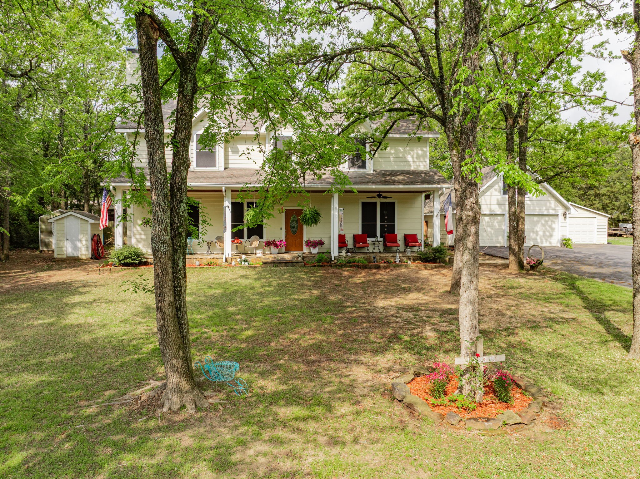 327 Forest Lane