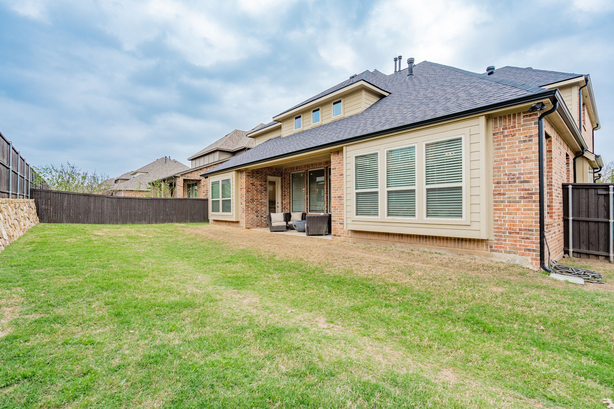 998 Catterick Drive