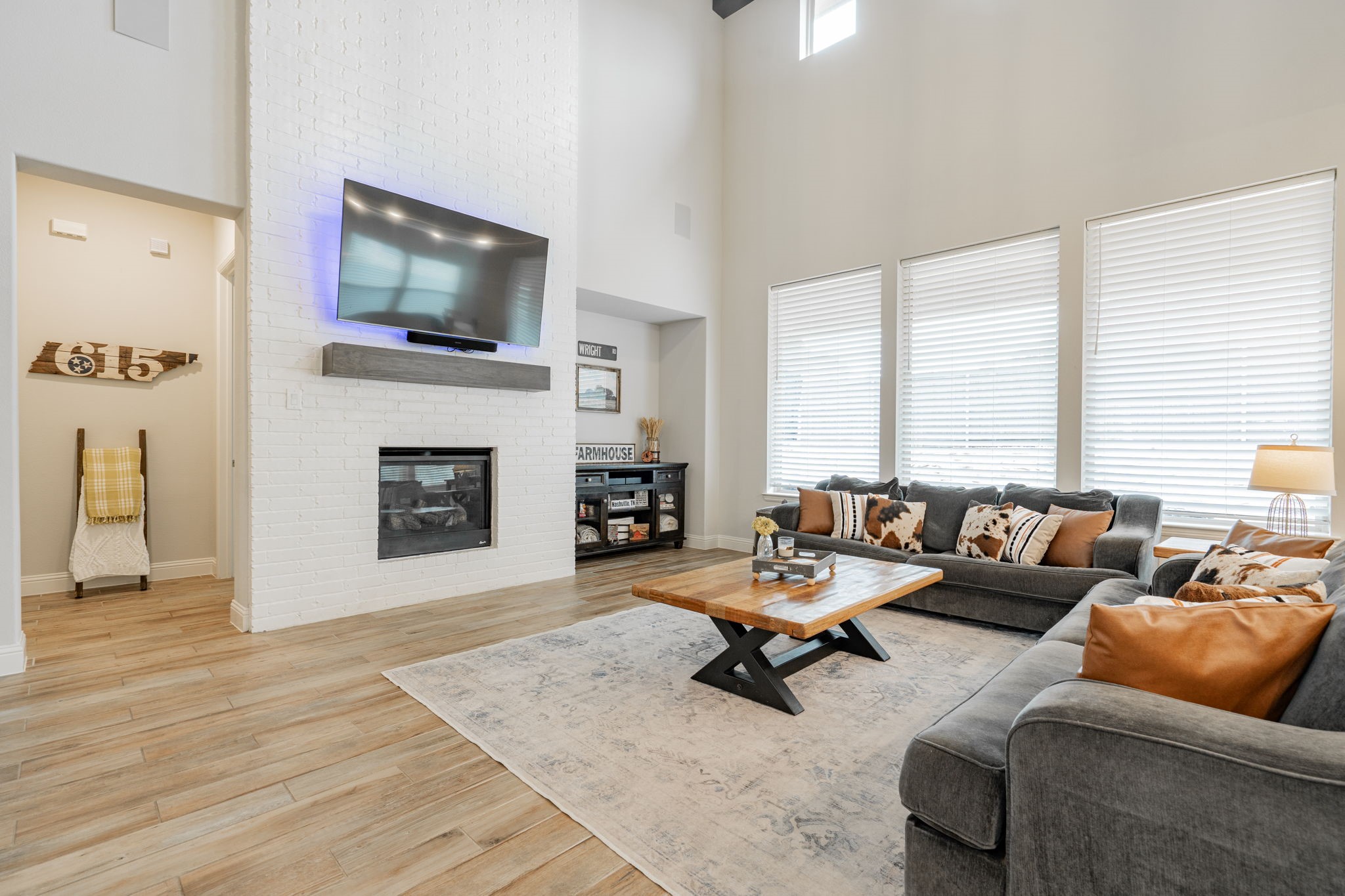 998 Catterick Drive