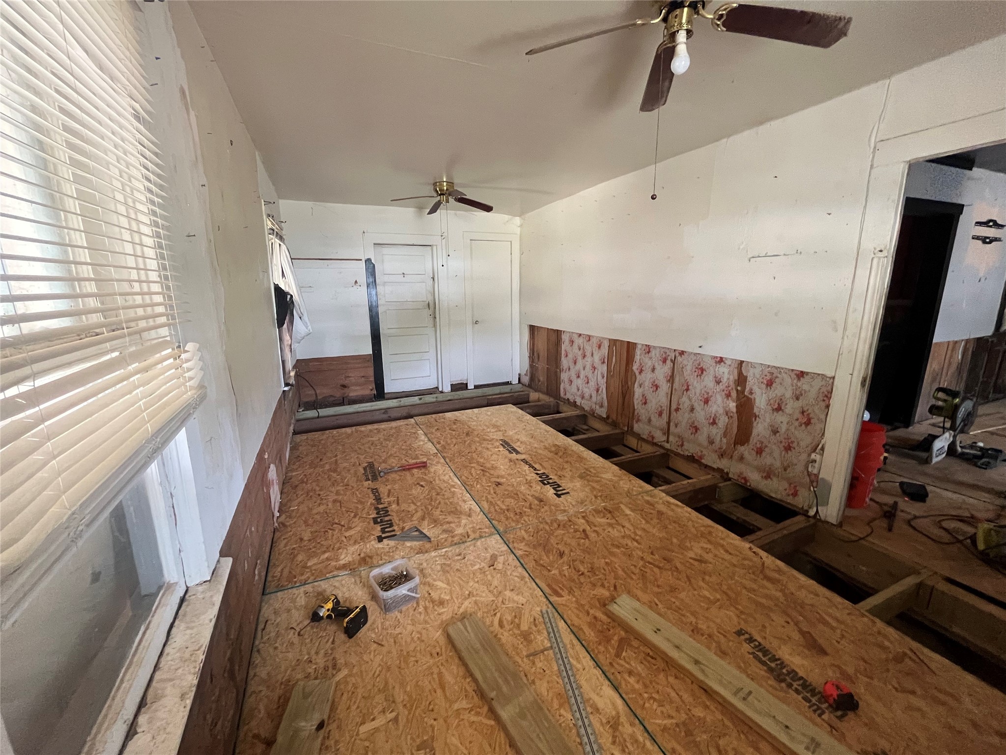 116 E Drive