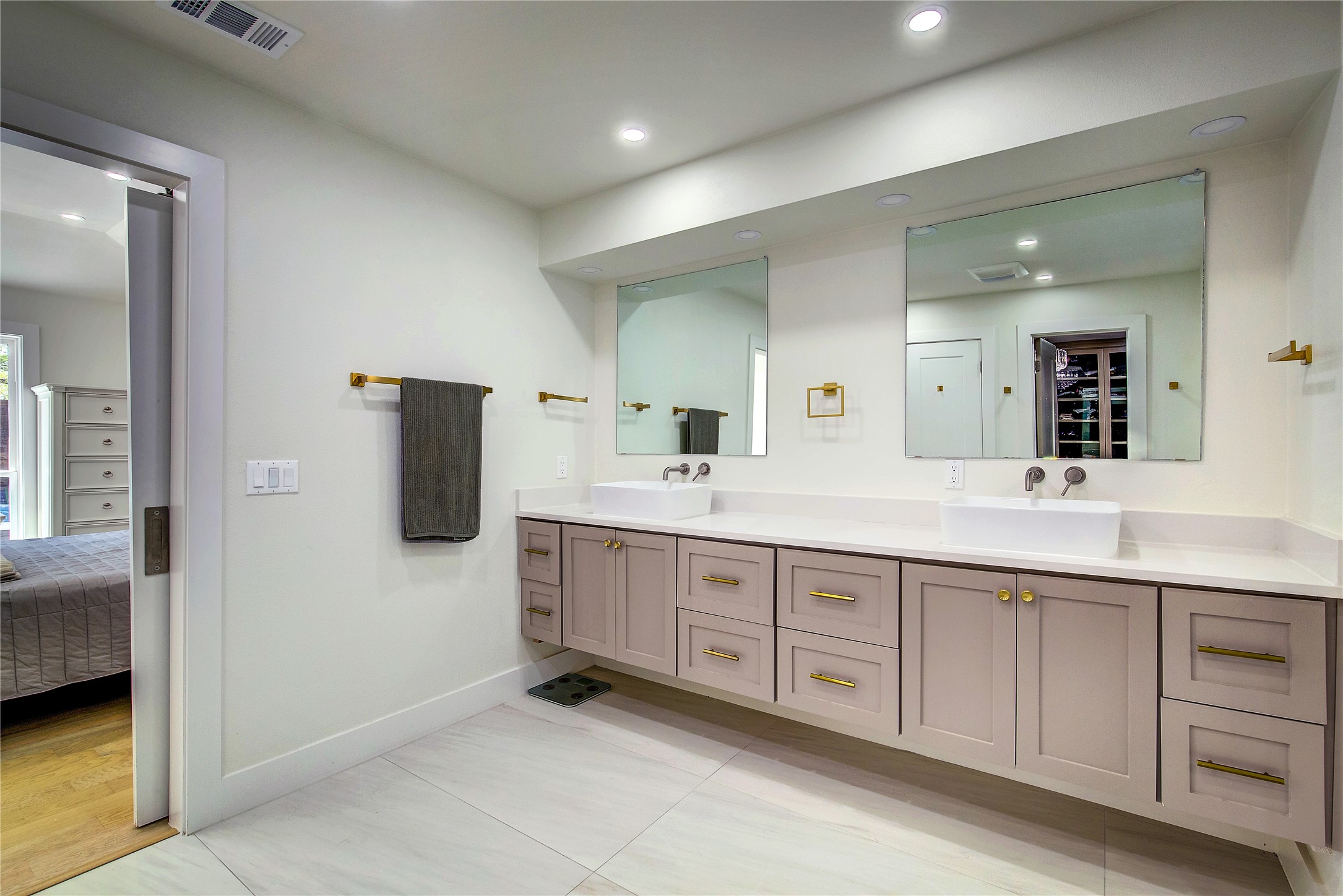 7618 Kilmichael Lane