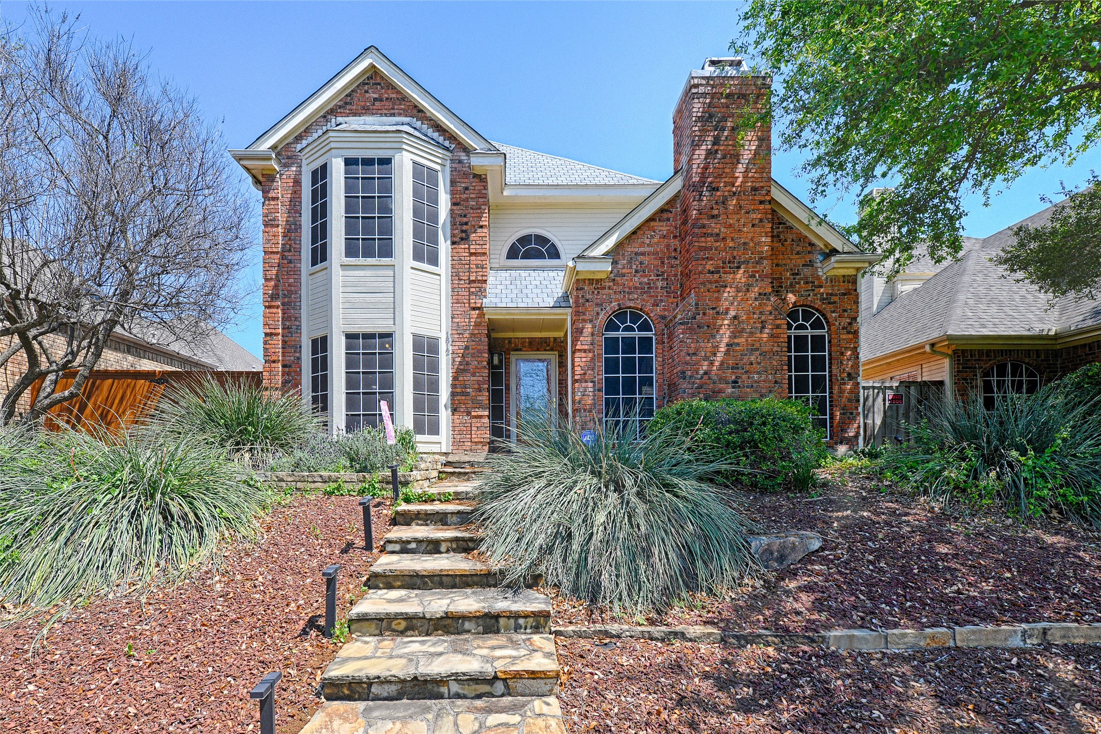 1812 Seminary Drive