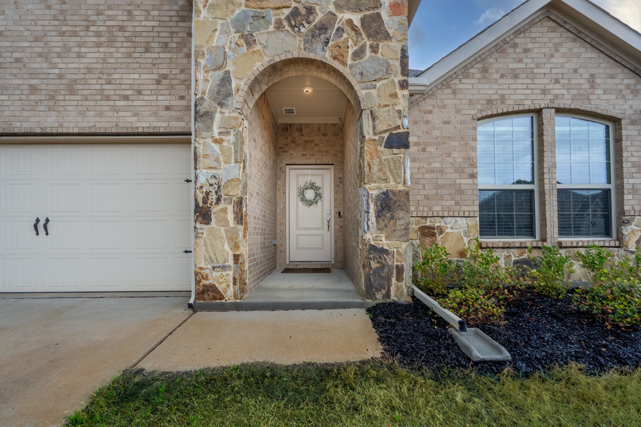 723 Gatecrest Drive