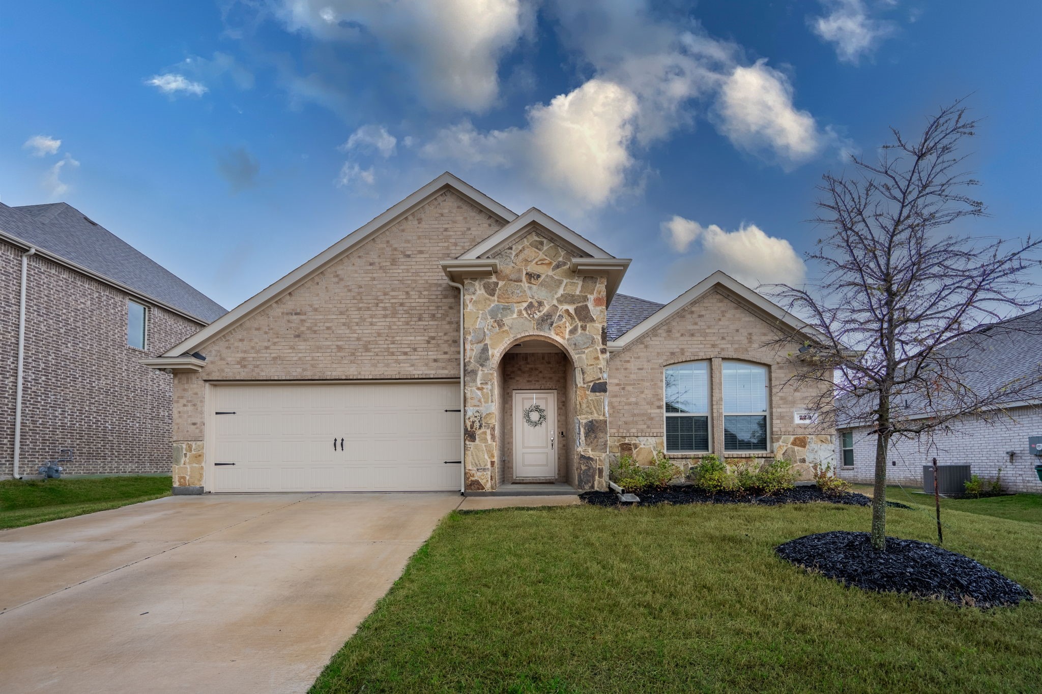 723 Gatecrest Drive