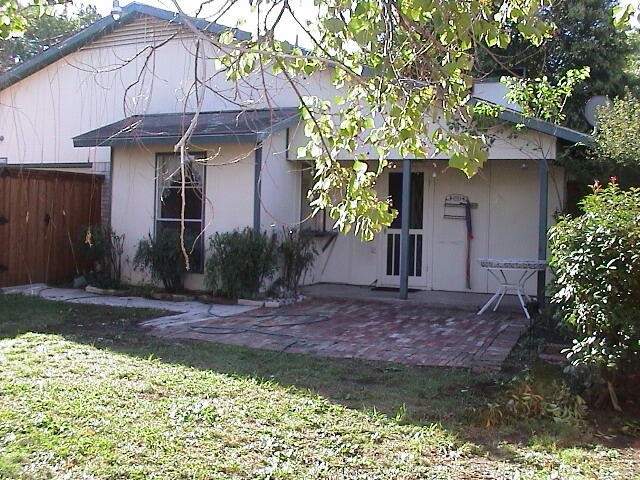 1913 Vail Drive