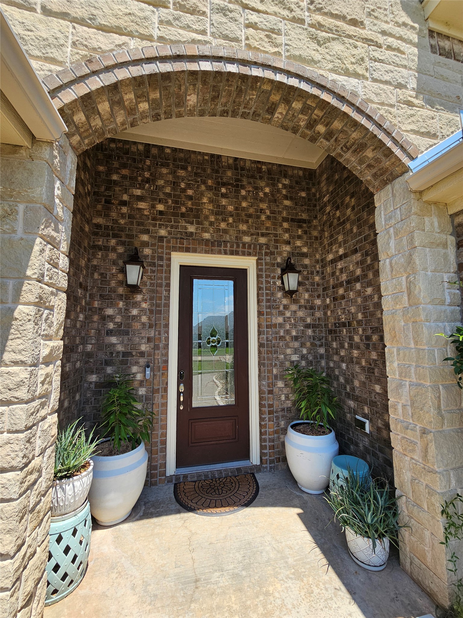 4805 Saddleback Lane