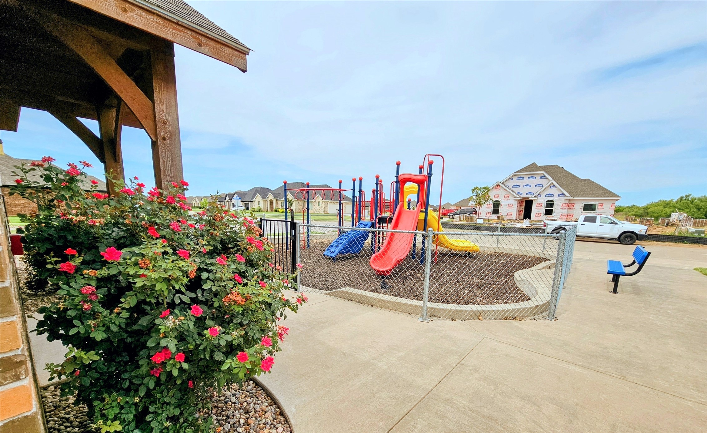 4805 Saddleback Lane