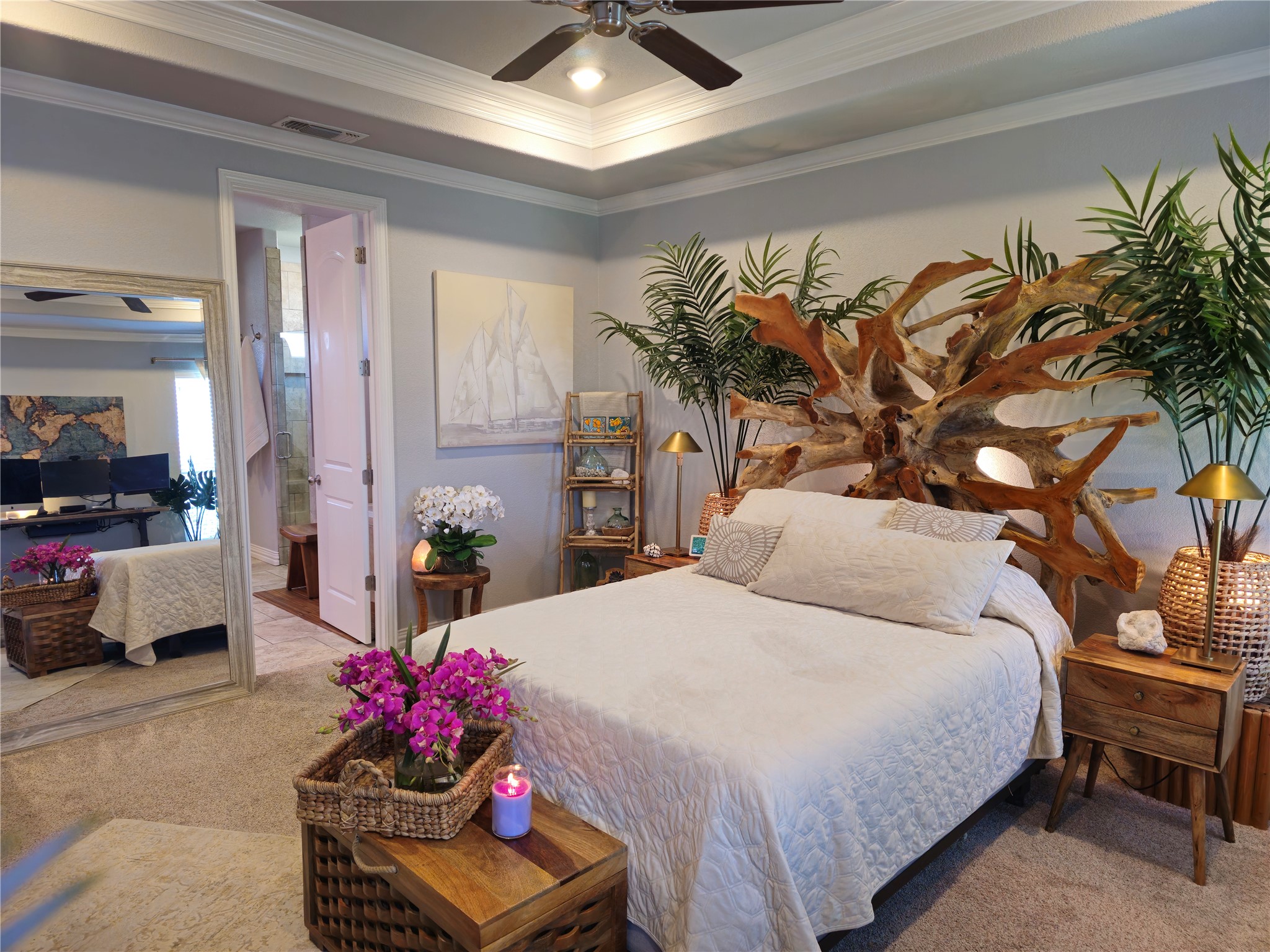 4805 Saddleback Lane