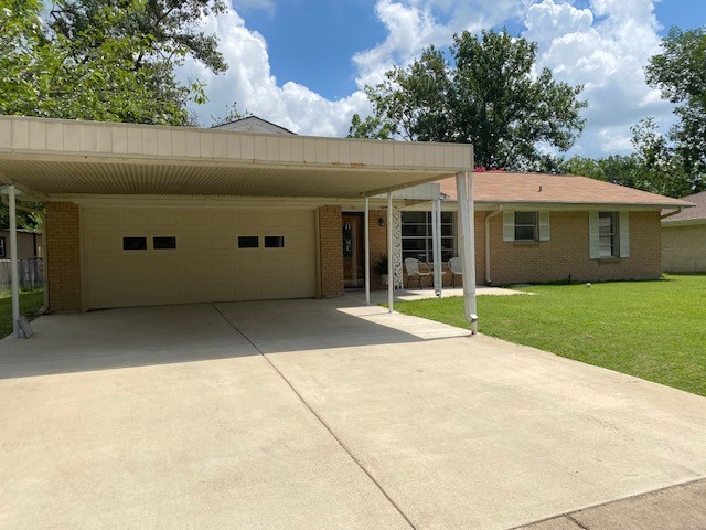 1311 Royal Drive