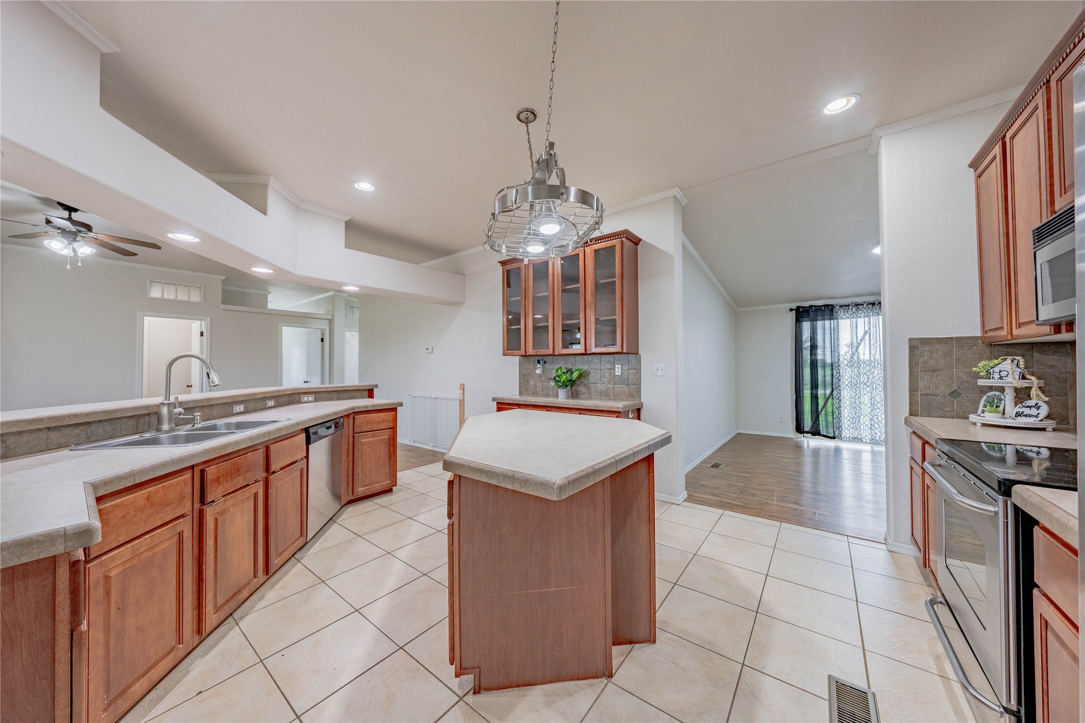 32741 County Road 2146
