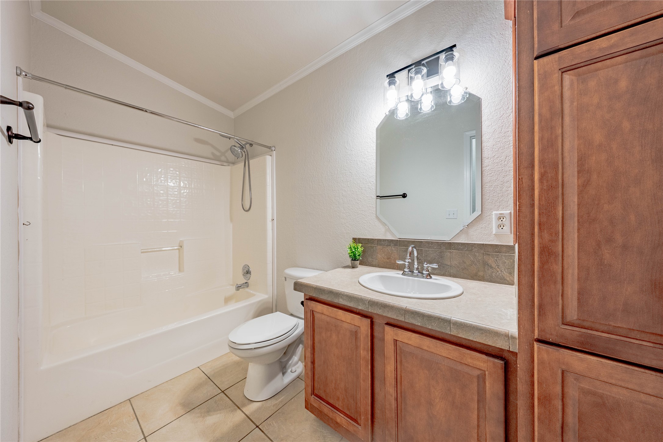 32741 County Road 2146