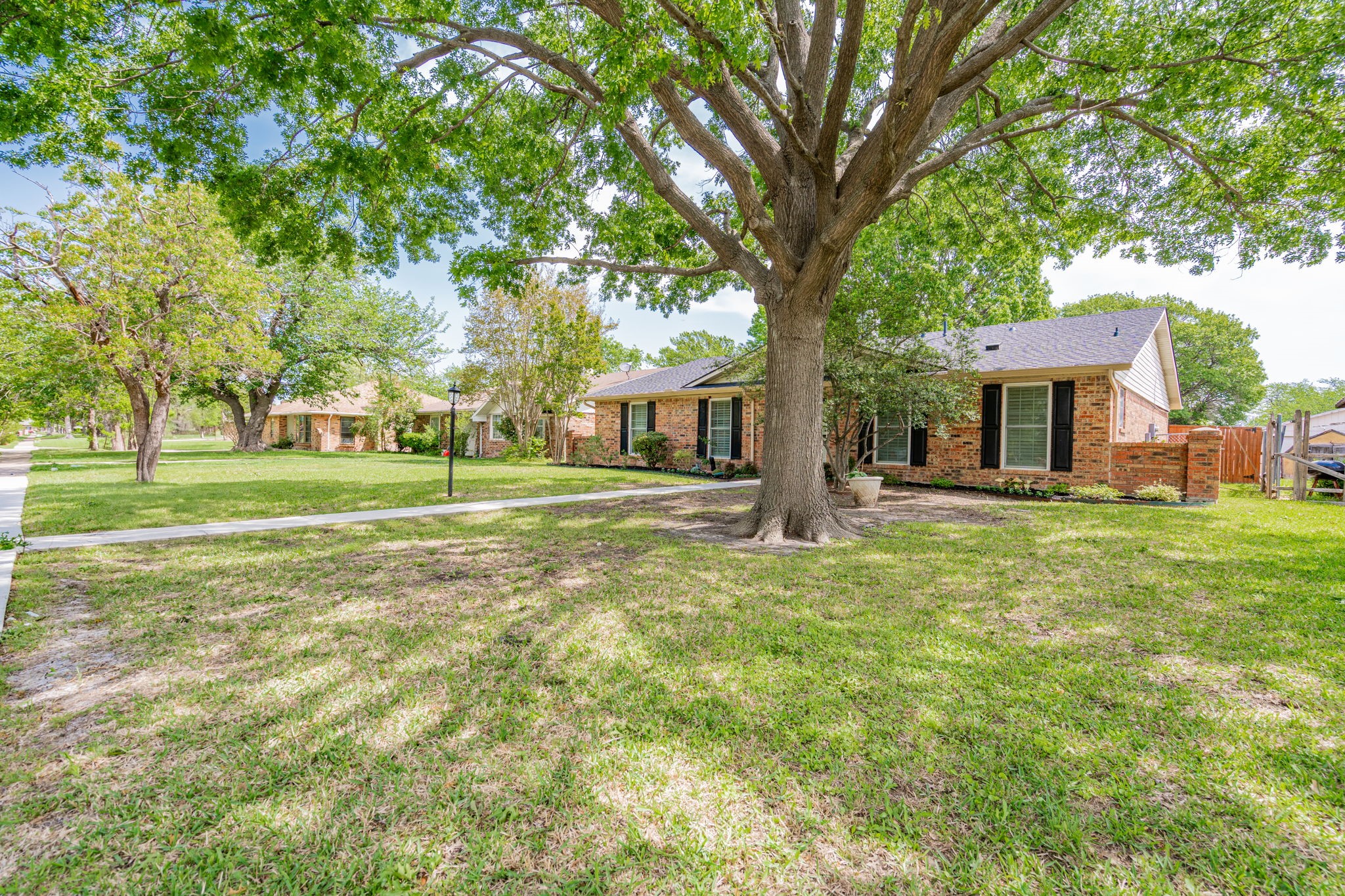 1406 Monterrey Drive