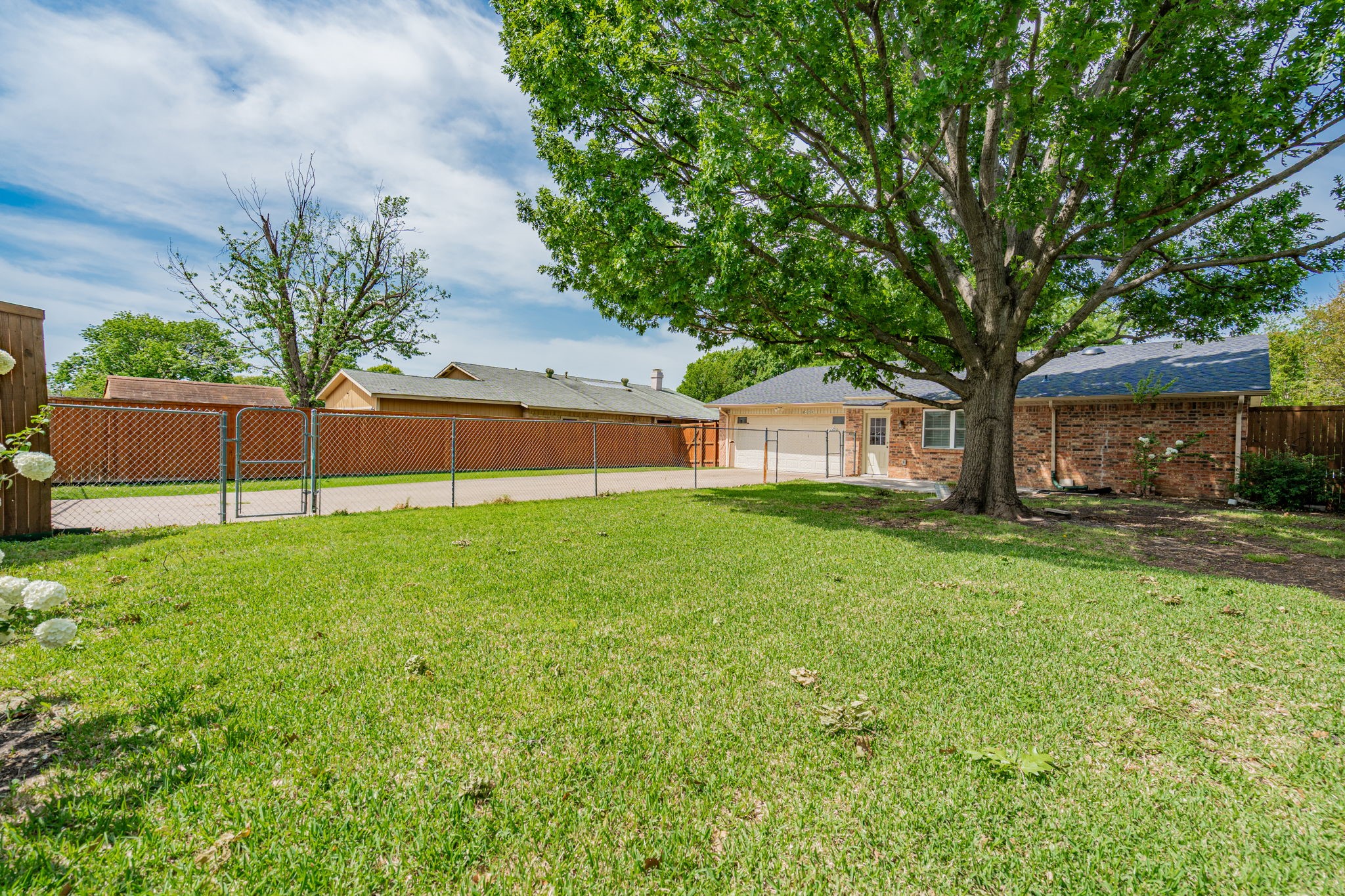 1406 Monterrey Drive
