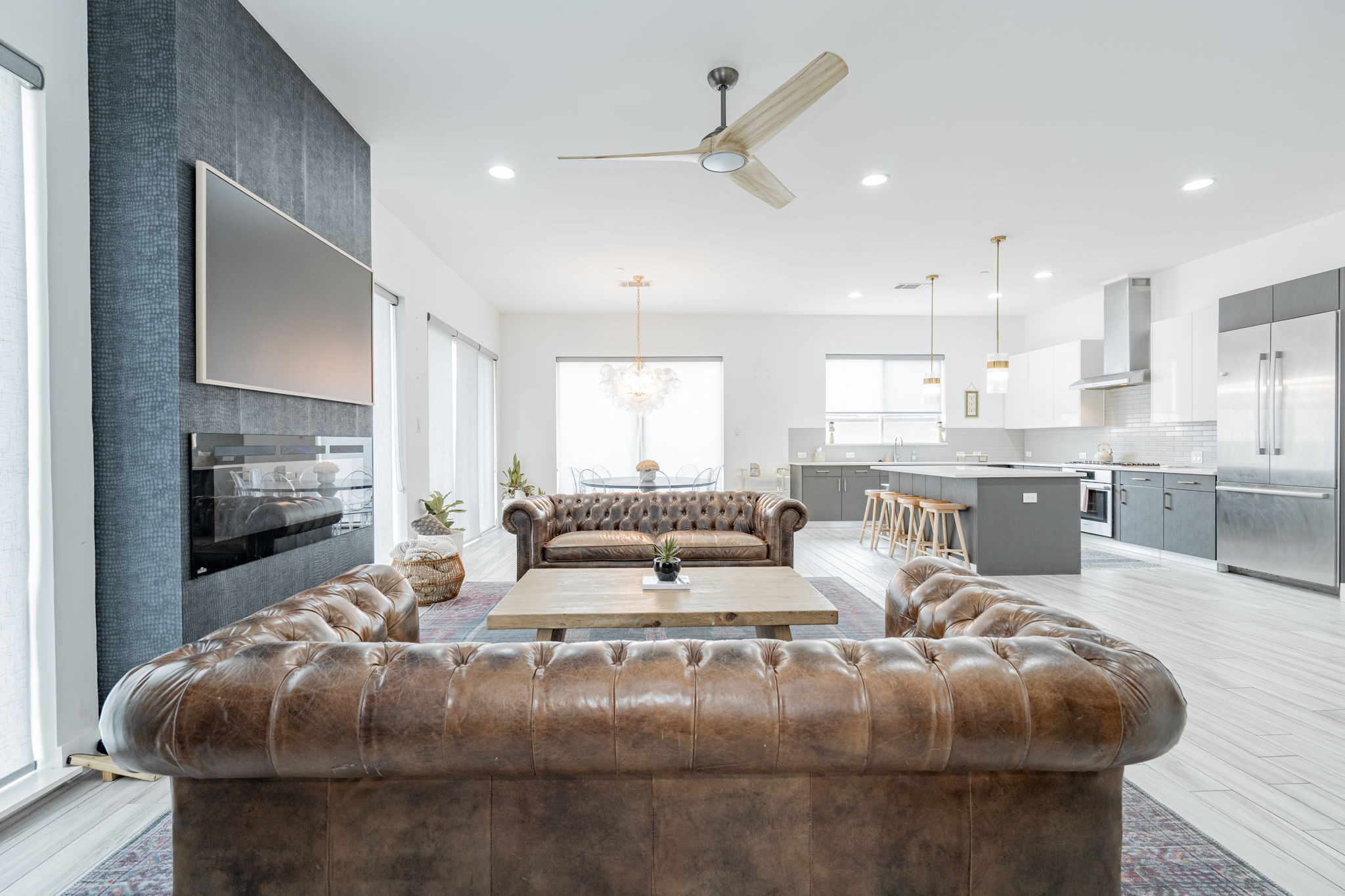 418 Melba Street 101