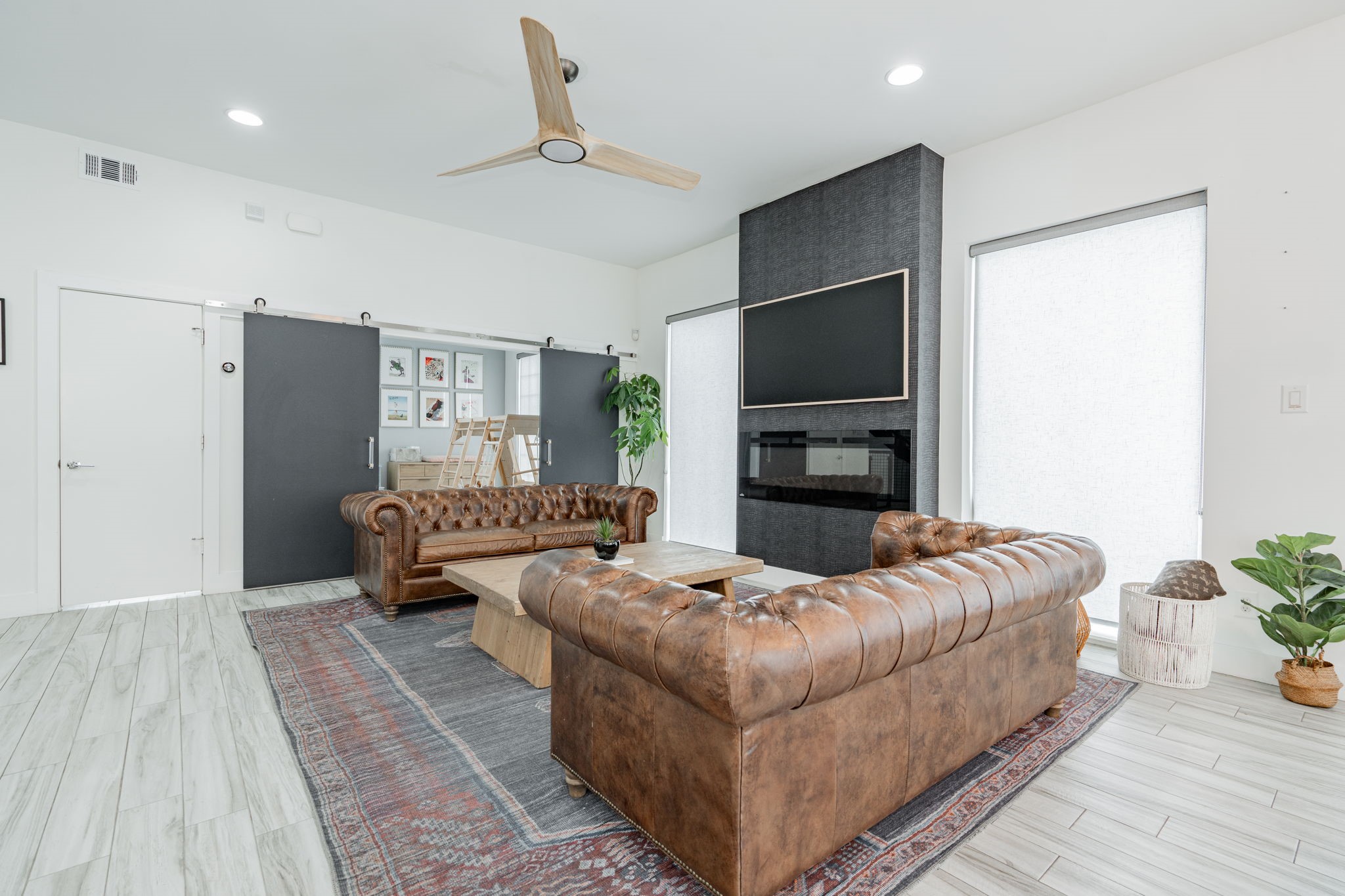 418 Melba Street 101