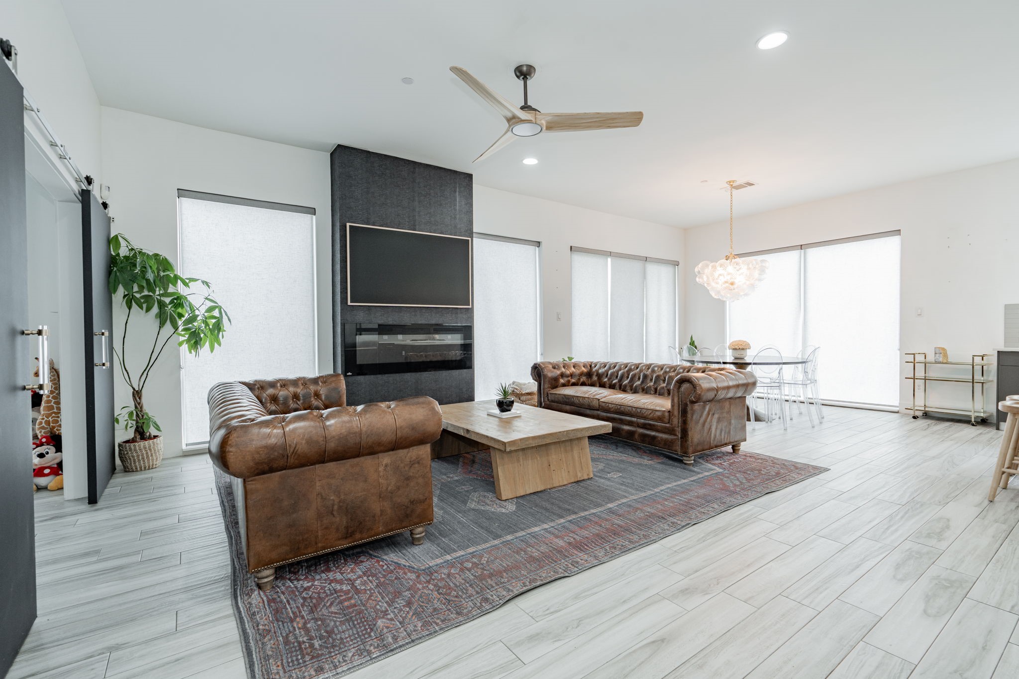 418 Melba Street 101