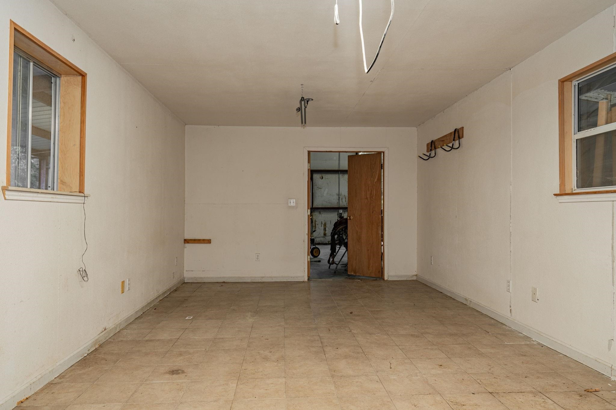 16043 County Road 339