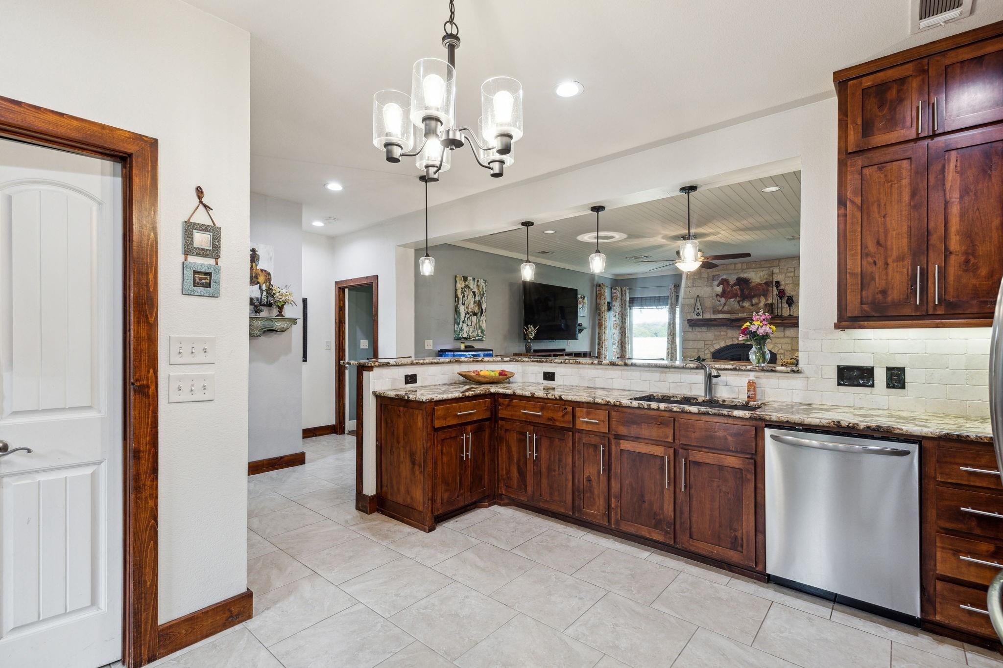 16043 County Road 339