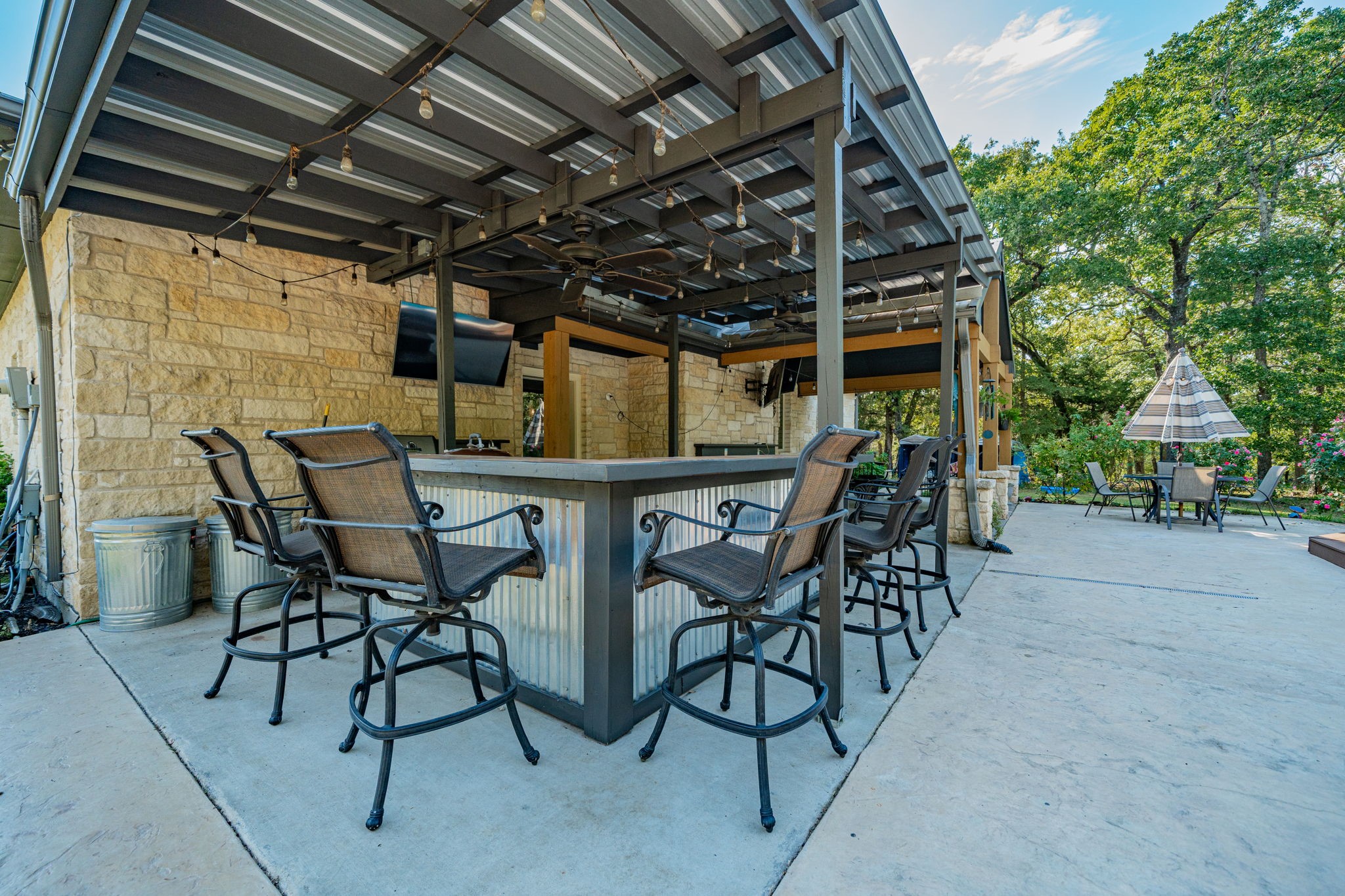 16043 County Road 339