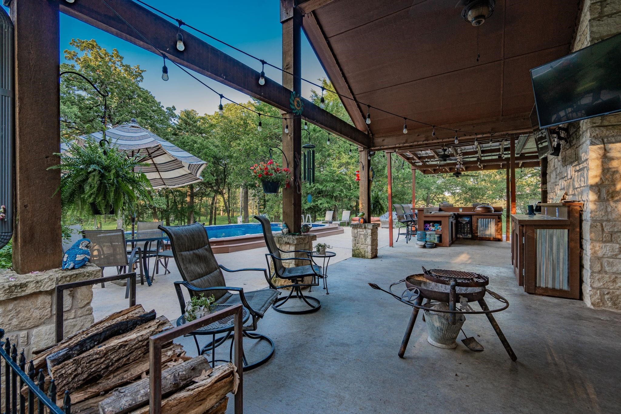 16043 County Road 339