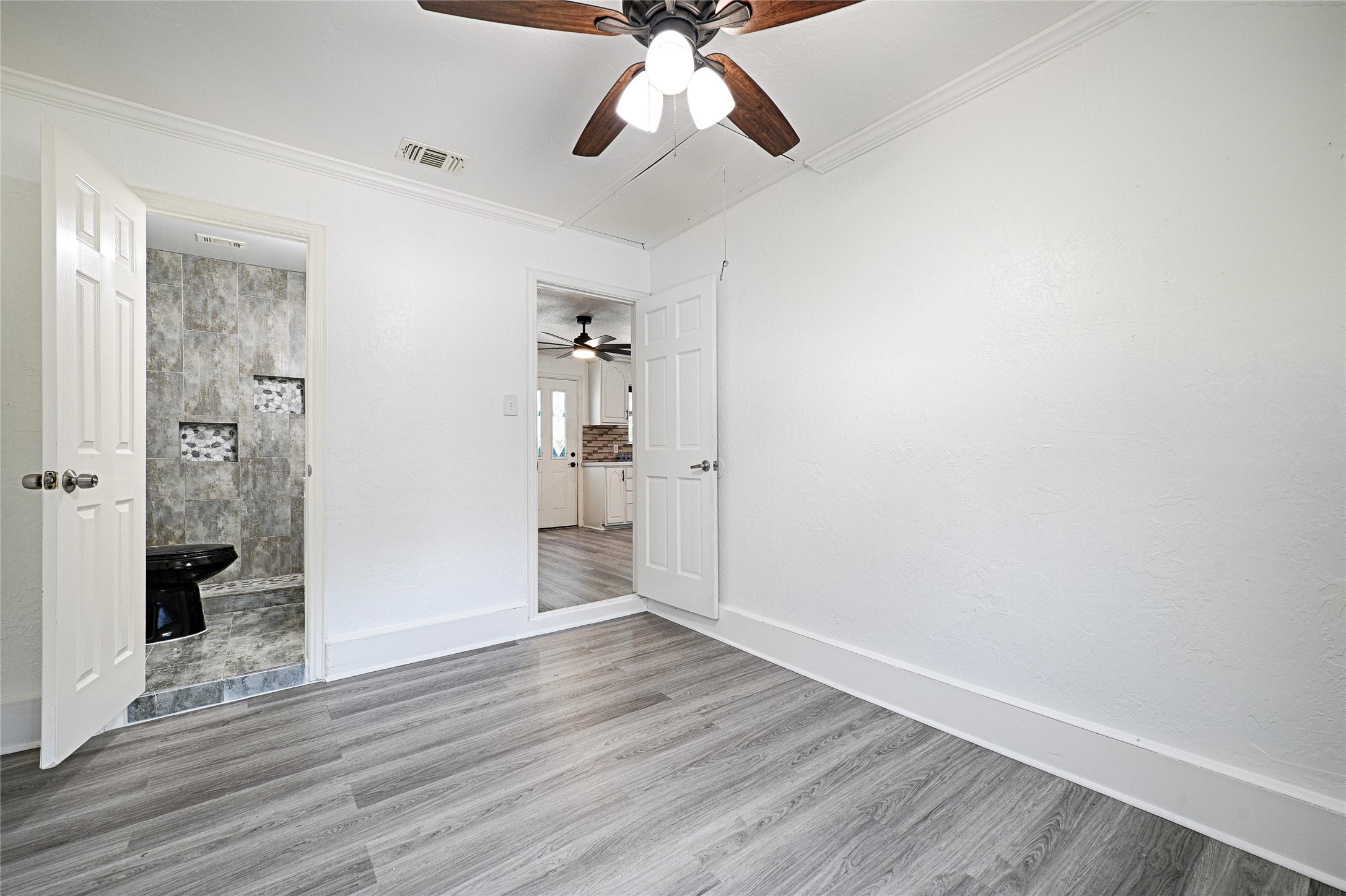 1033 Susan Drive