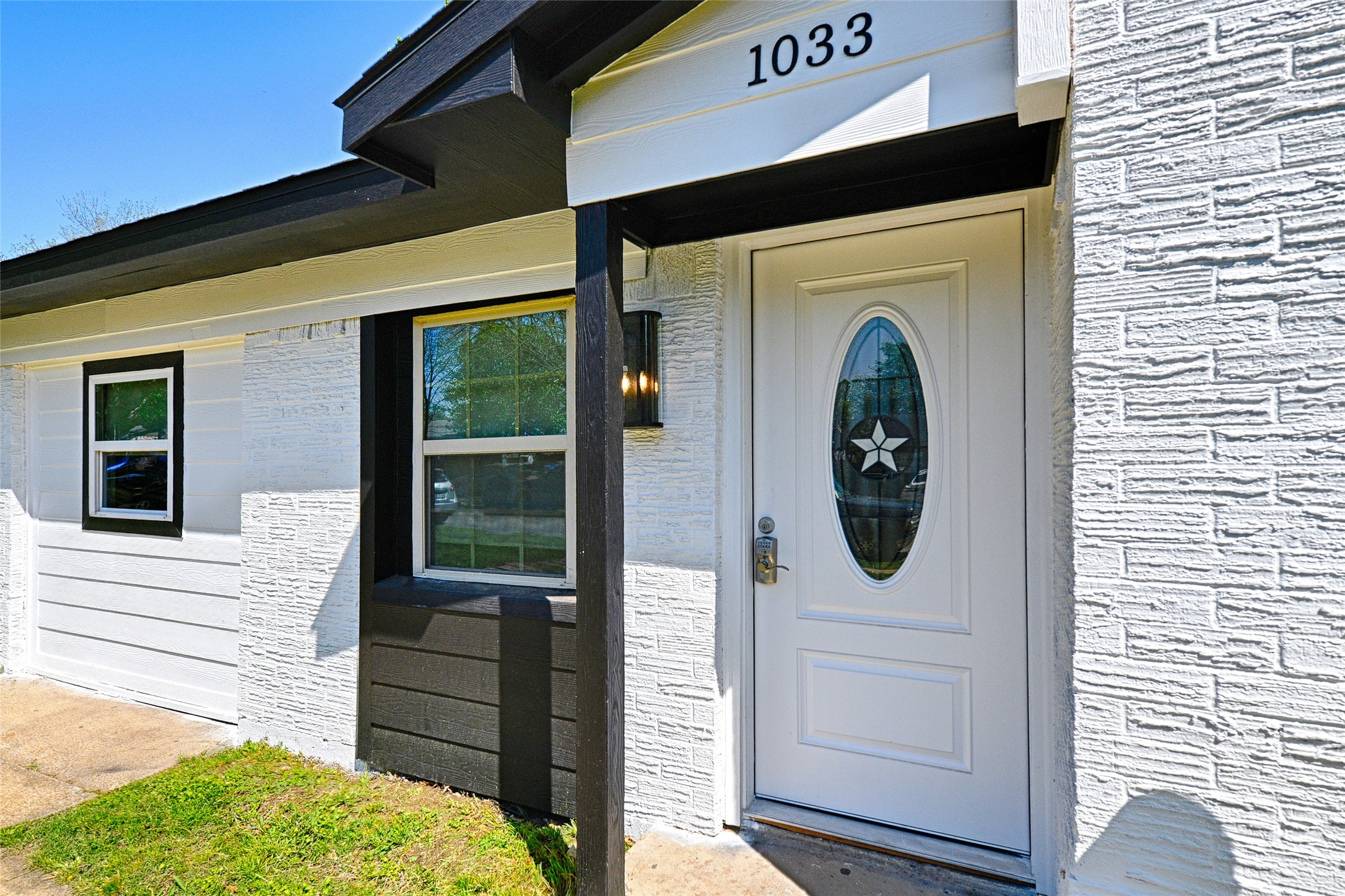 1033 Susan Drive