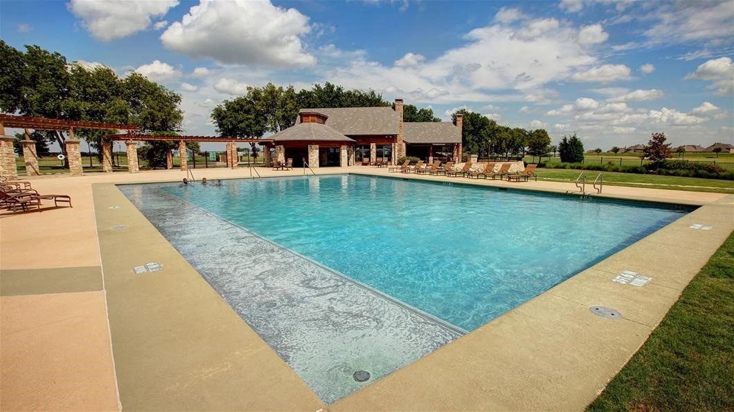 2921 Soaring Hills Drive