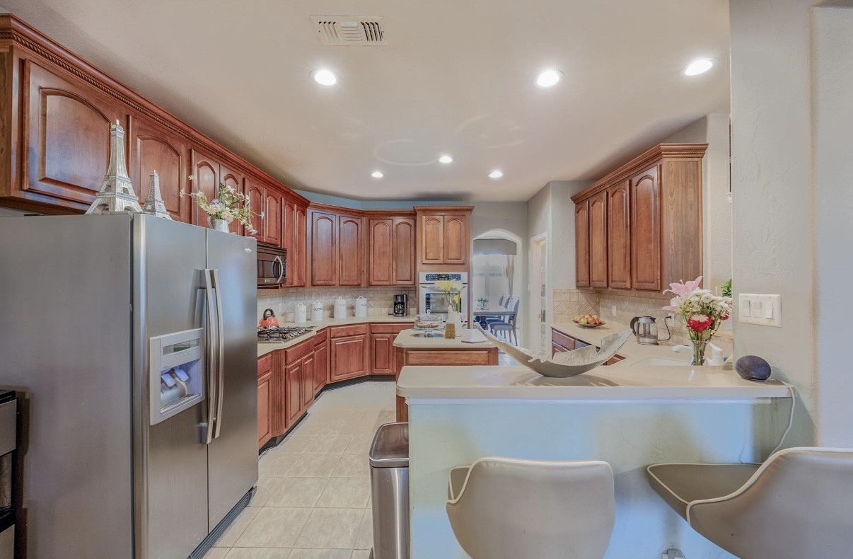 6303 Falcon Crest Court