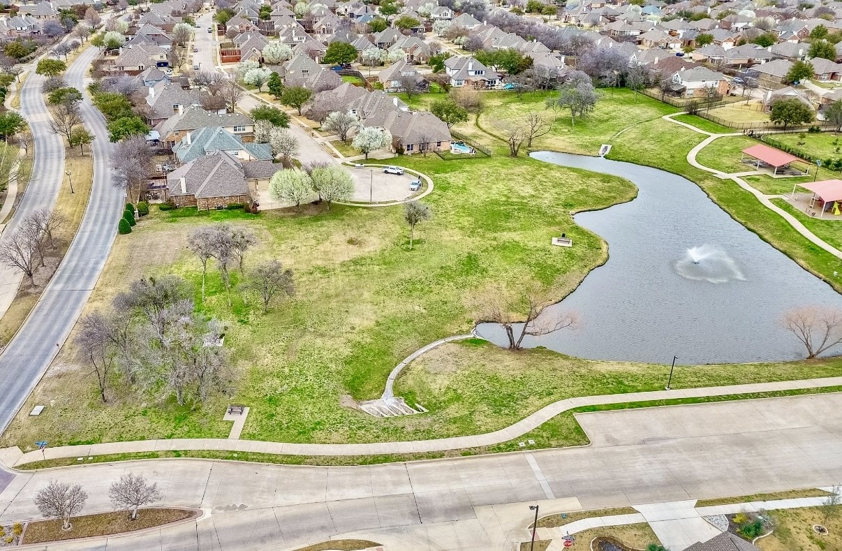 6303 Falcon Crest Court