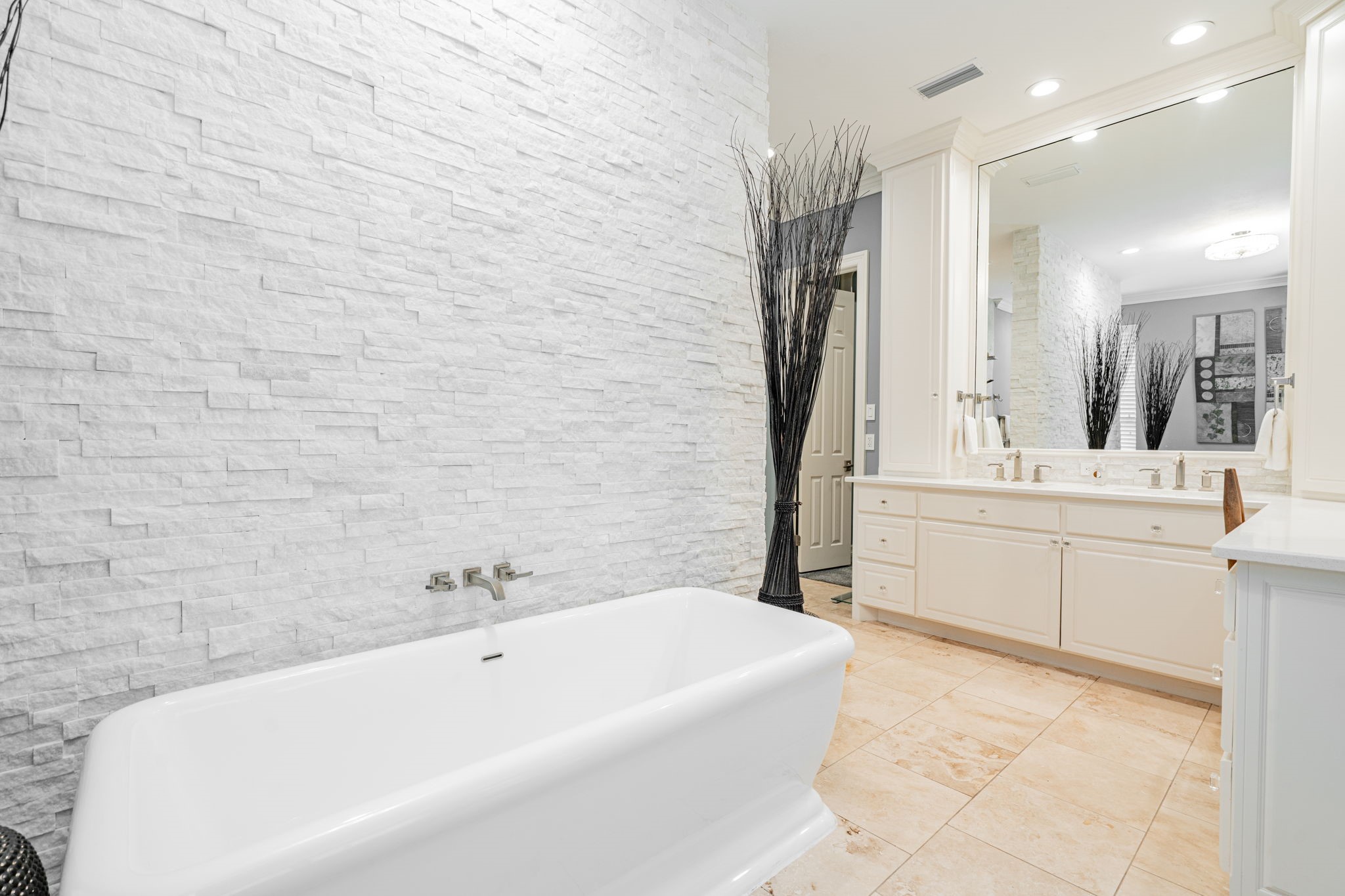 5 Cypress Court