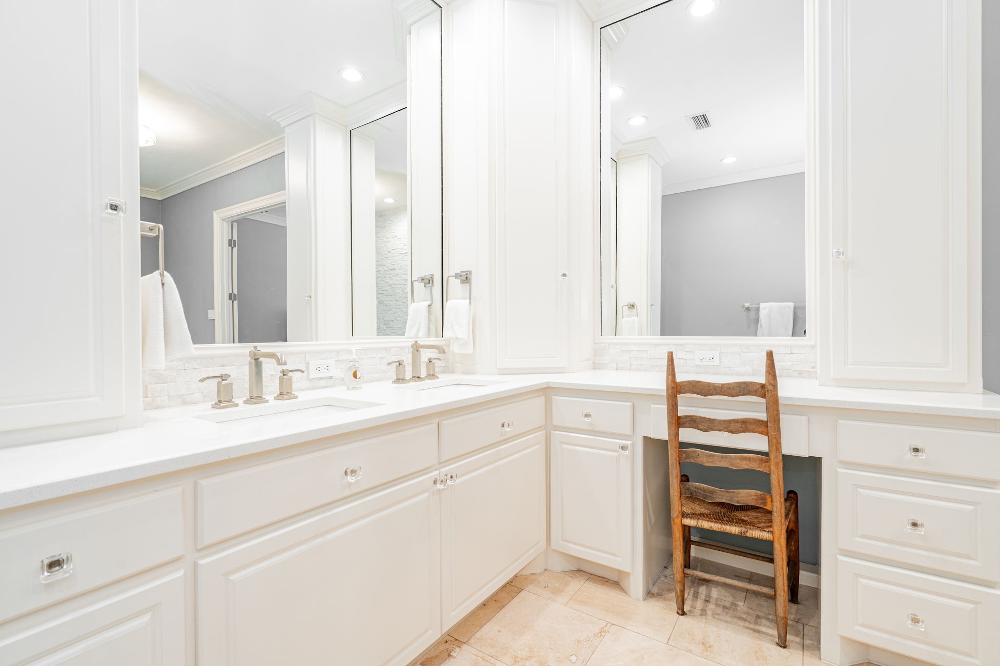 5 Cypress Court