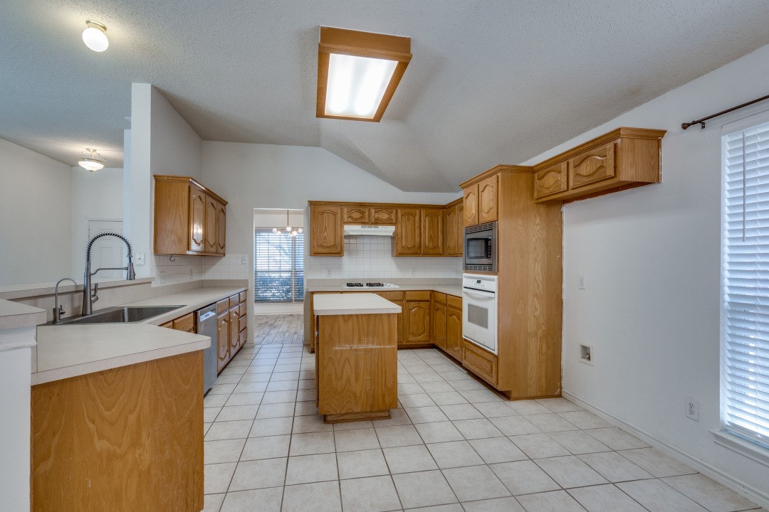 1514 Pine Bluff Drive