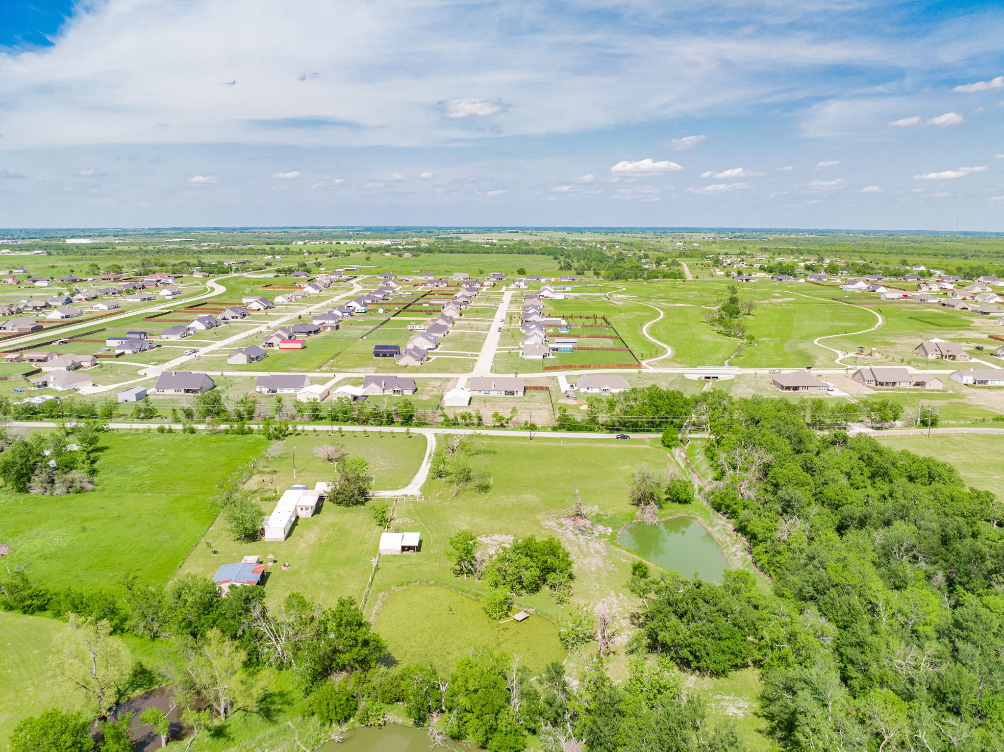 1206 Zagota Crossing Road