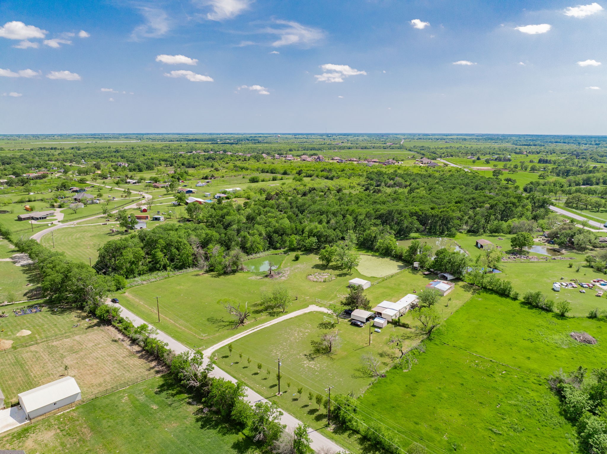 1206 Zagota Crossing Road