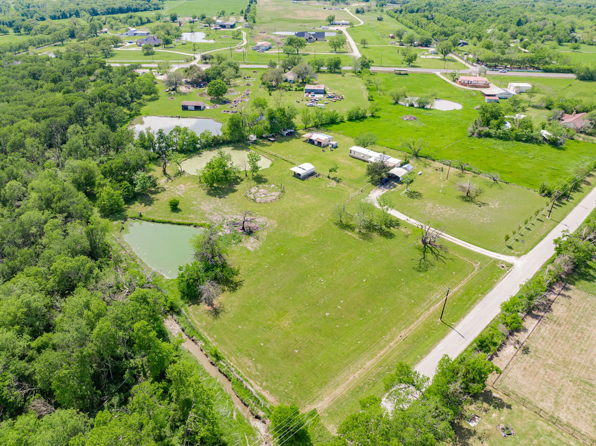 1206 Zagota Crossing Road