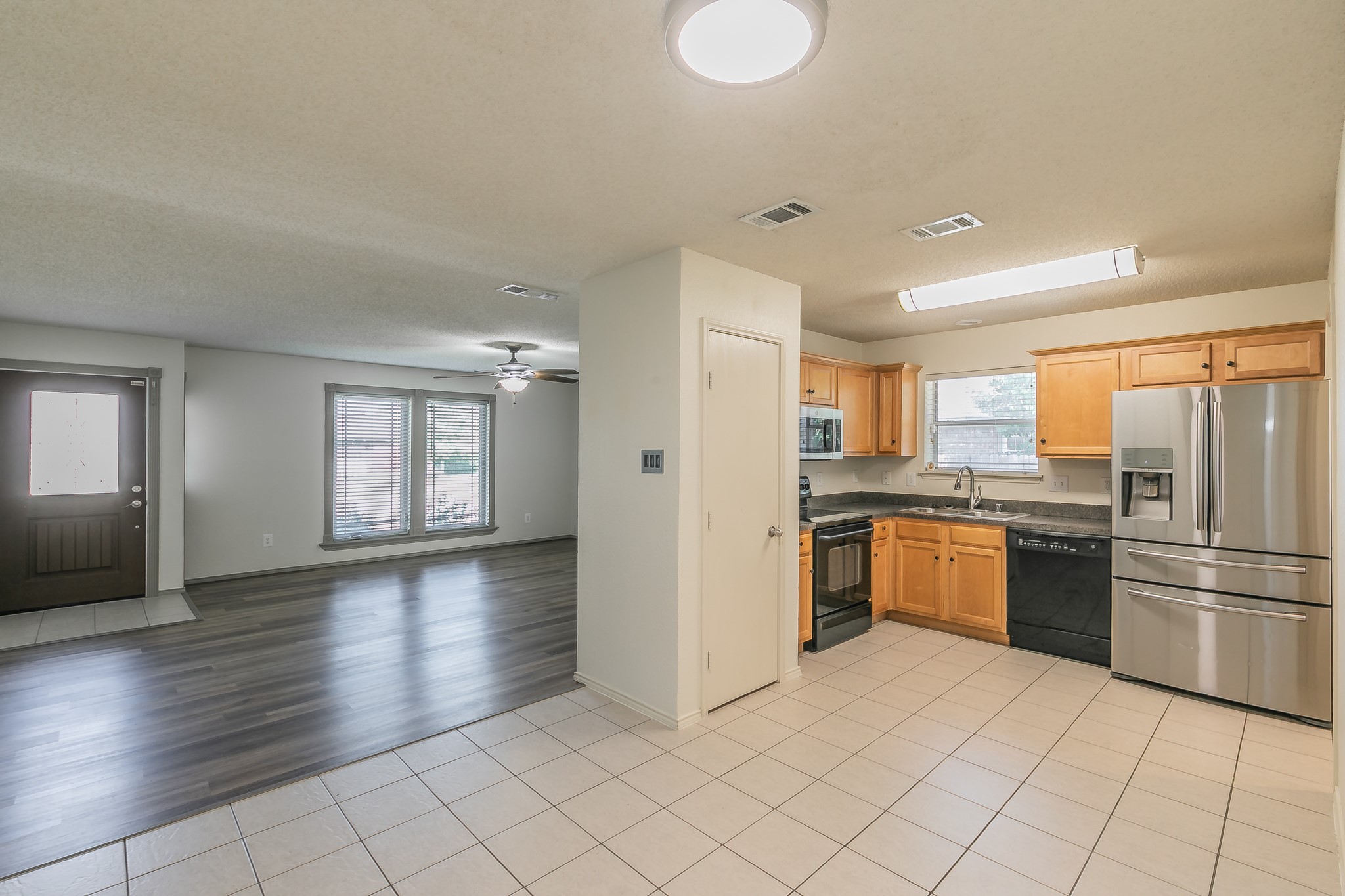 405 Reagan Lane