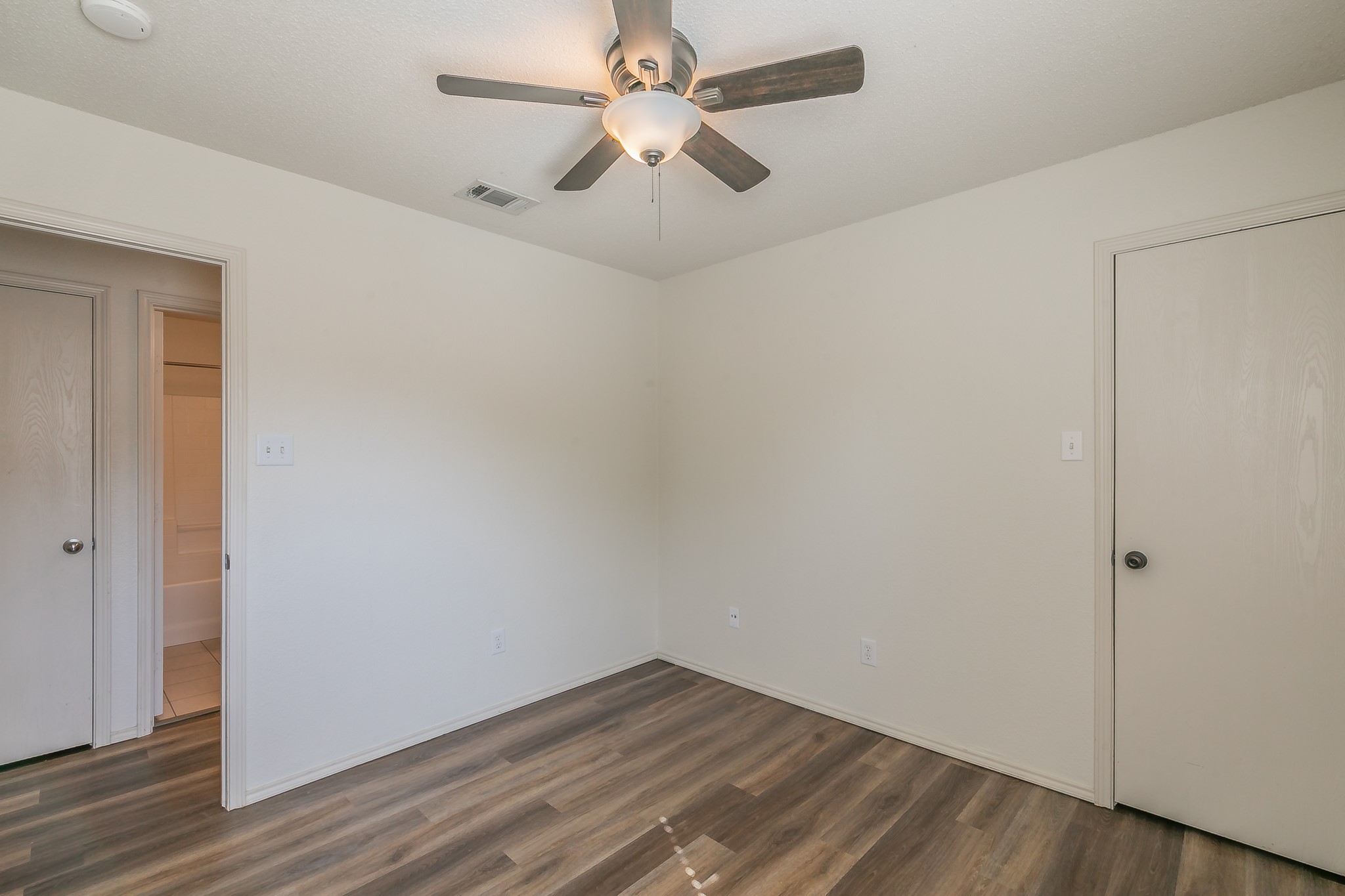 405 Reagan Lane