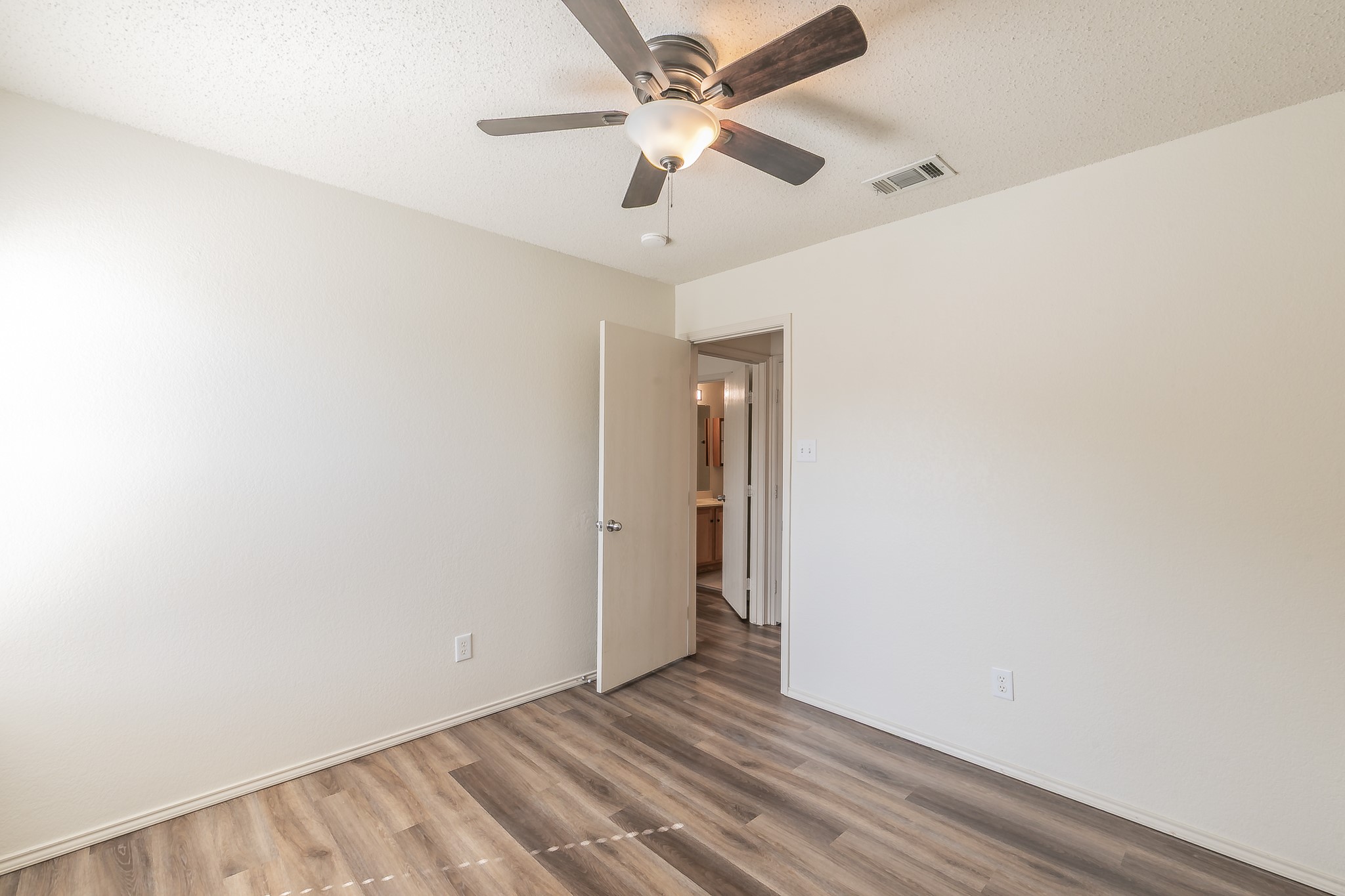 405 Reagan Lane
