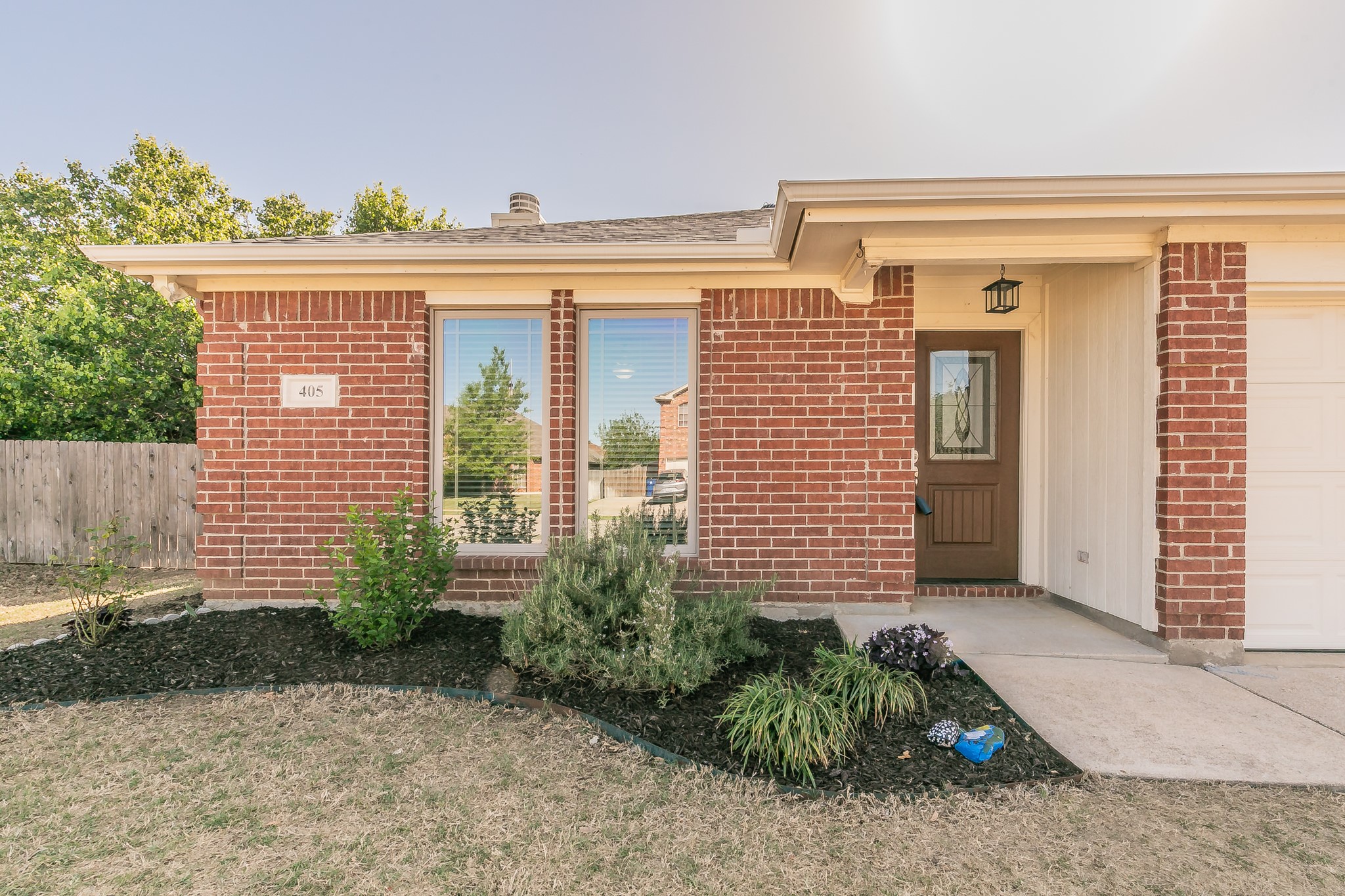 405 Reagan Lane